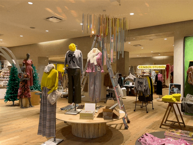 Front of Store Southern Lights Install