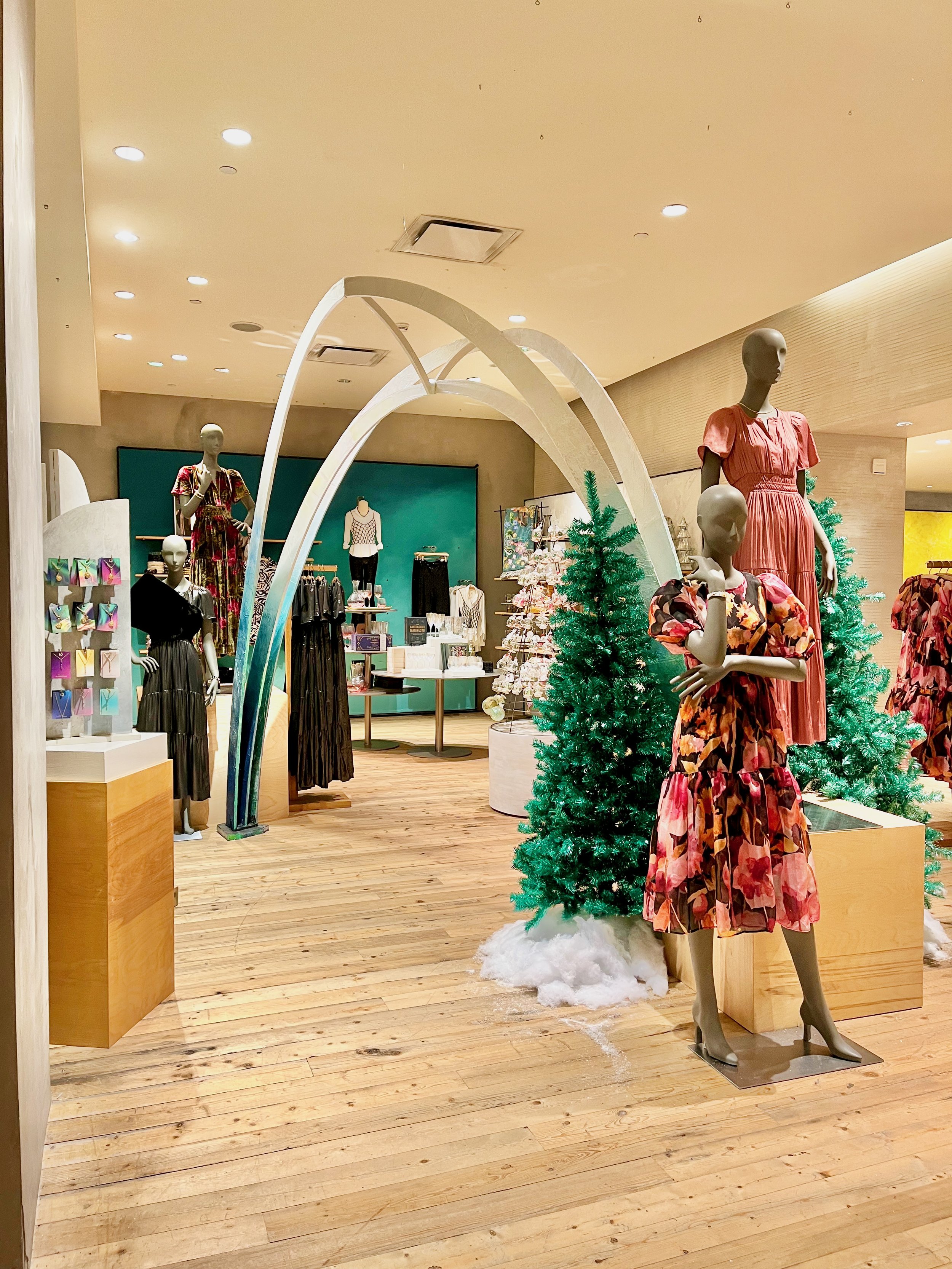 H22 Gift Shop Arc