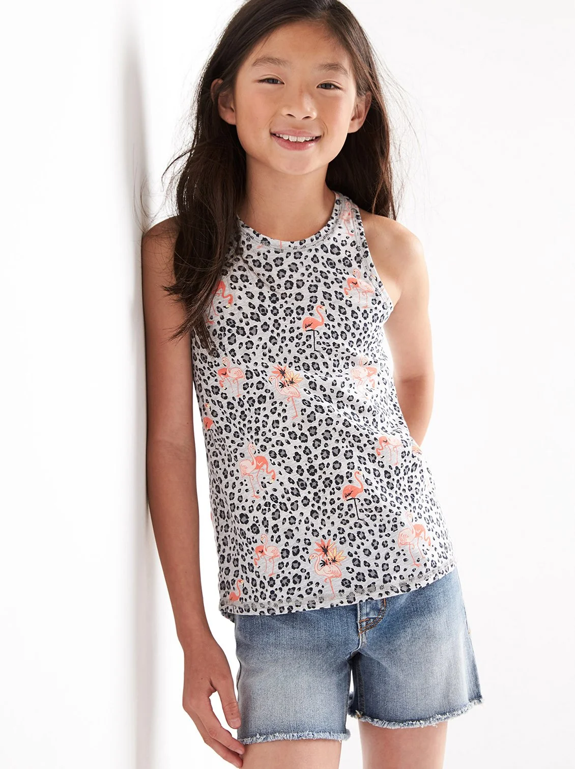17smiling-girl-kid-art-director.jpg