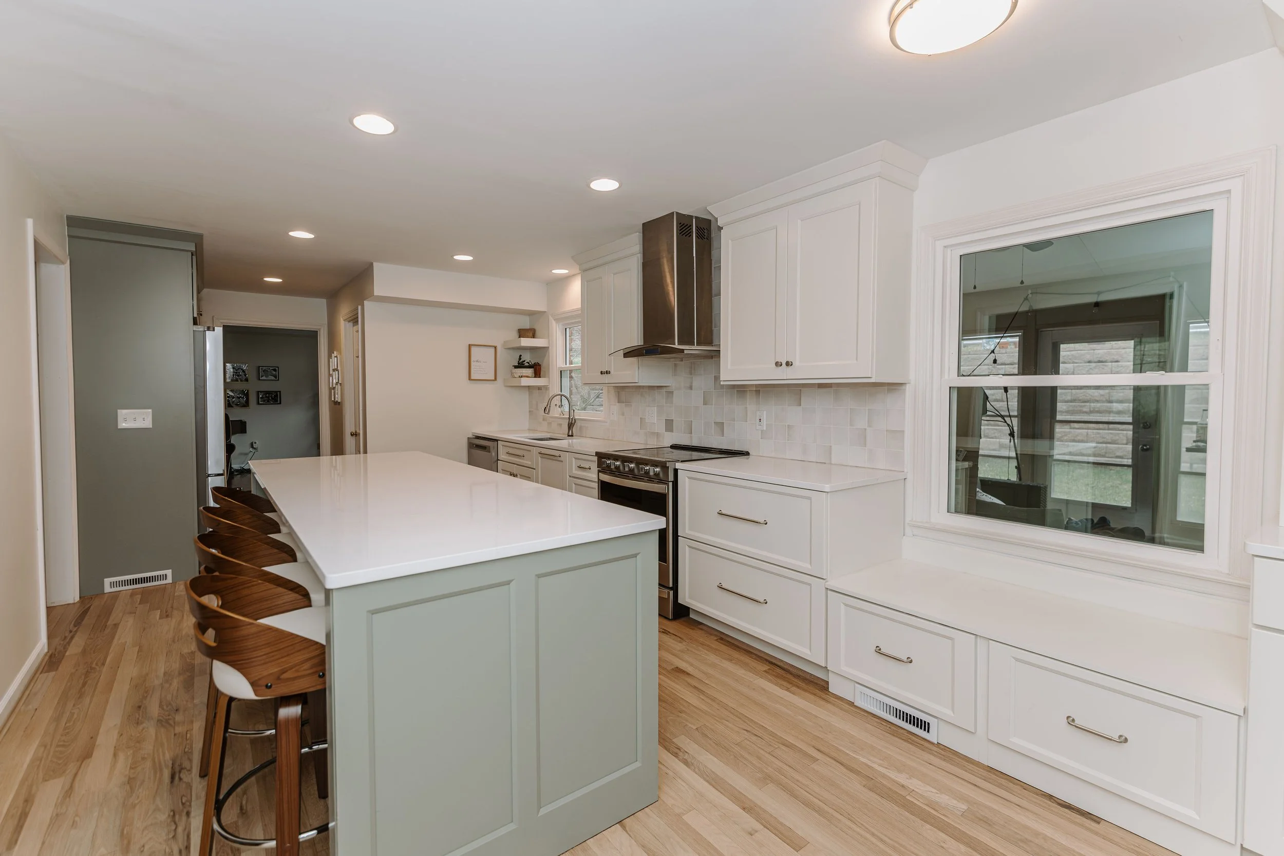 Cincinnati Kitchen Design & Remodeling | East Main Cabinets