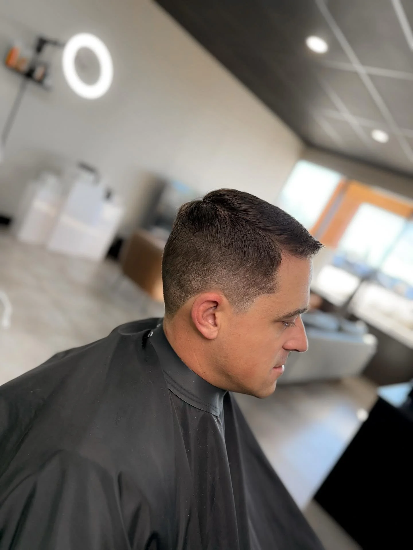 A number 1 on the sides is perfect for those that don&rsquo;t want to go completely down to skin but still like a clean long-lasting haircut