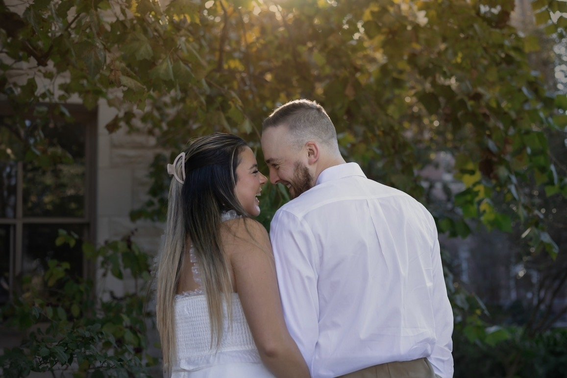 Chicago photographer captures a couple looking lovingly into each others eyes