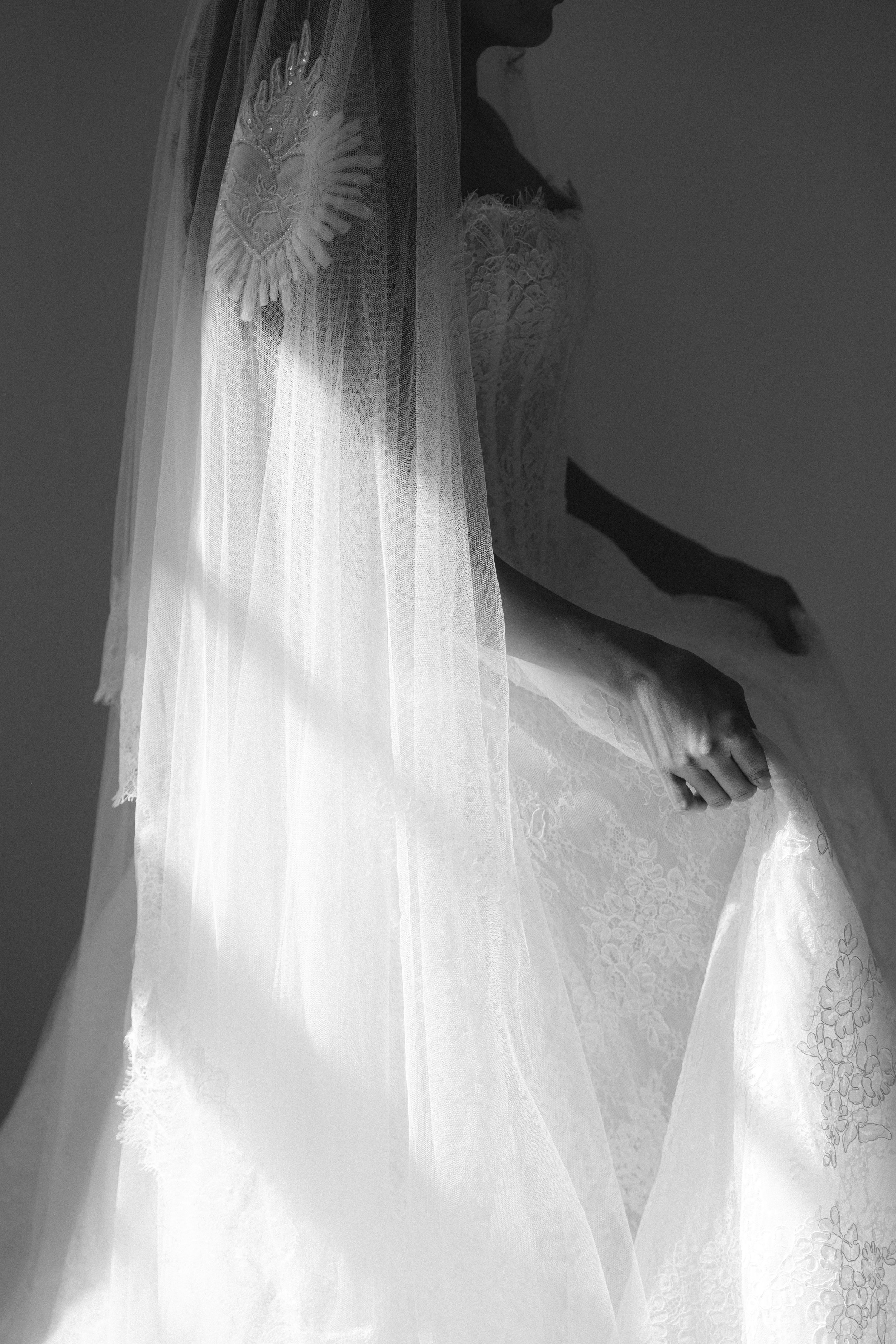 heart hand embroidery on wedding veil
