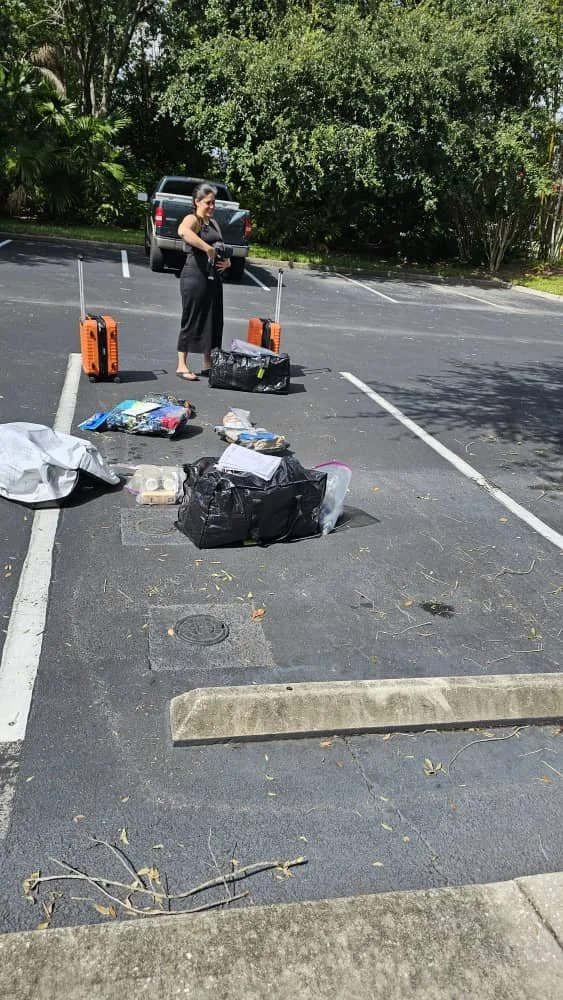 Last minute drying of our stuff in the parking lot