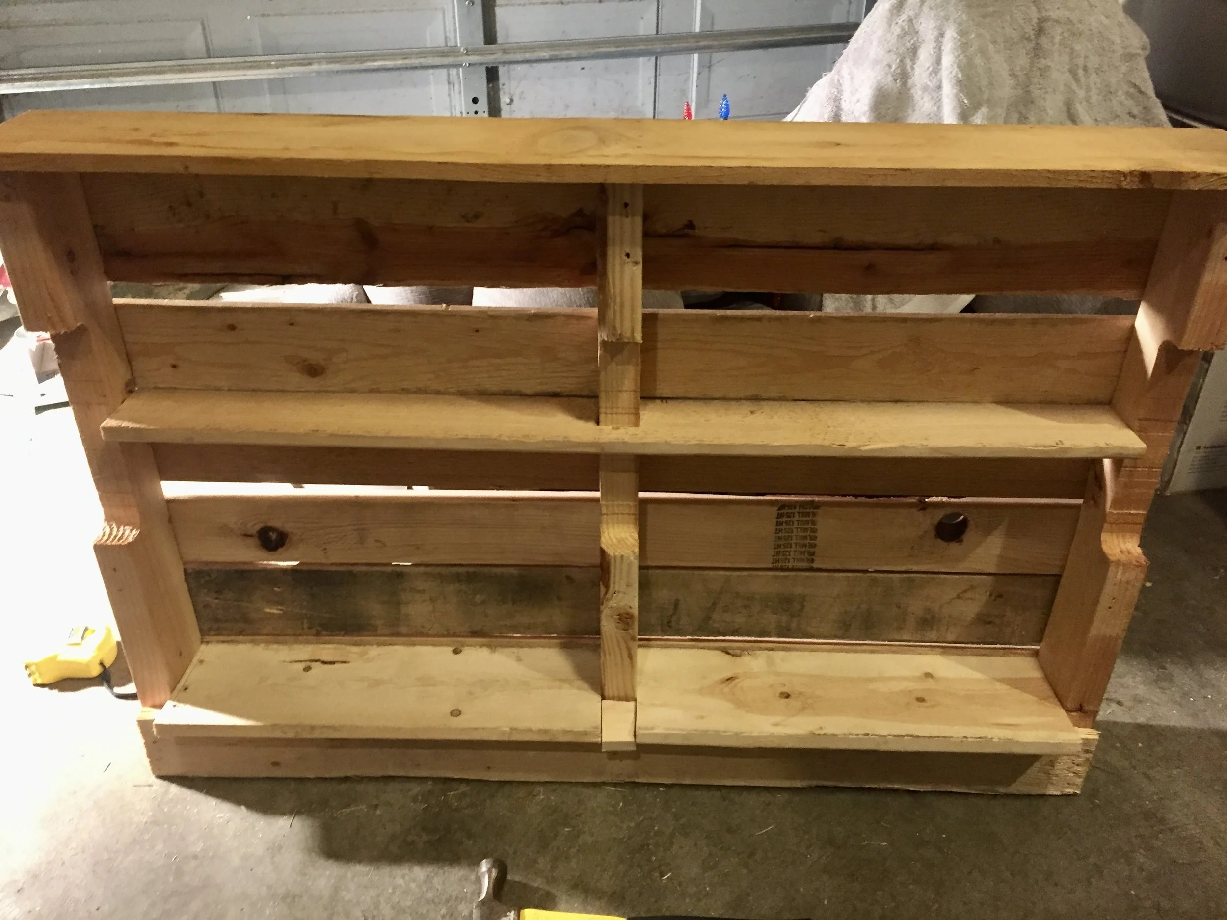 Pallet shelf 6.jpg