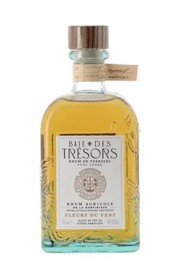 Rhum Baie Des Trésors - Fleurs du Vent - 49.8% vol - 70cl.