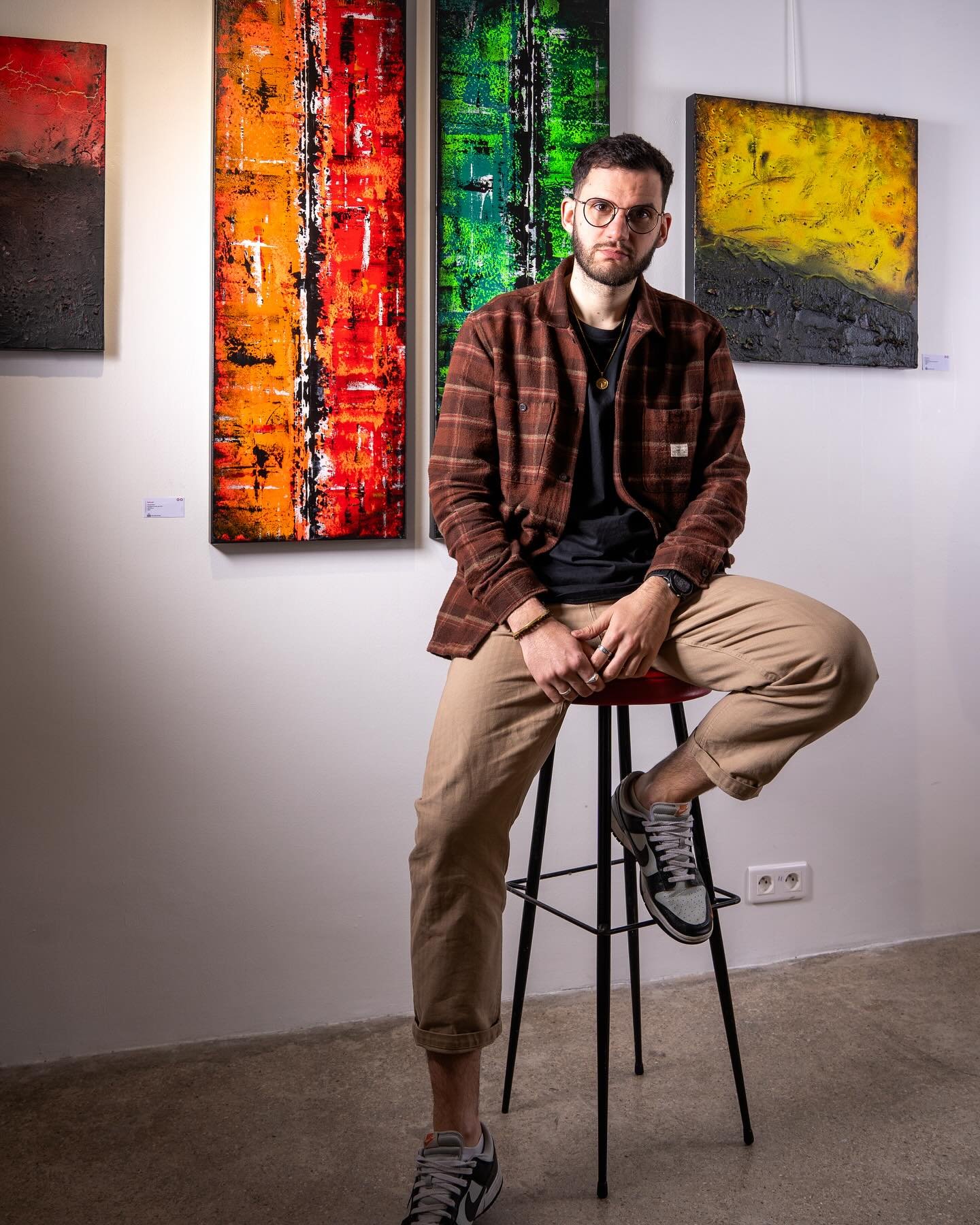 &bull; PHOTOSHOOT &bull; 📸📸

A big thank you for the talented @vekia.art for these incredible pictures taken during my last exhibition ! 🔥

#abstract #abstractart #abstractpainting #acrylicpainting #acrylicartwork #acrylicart #peintureacrylique #p