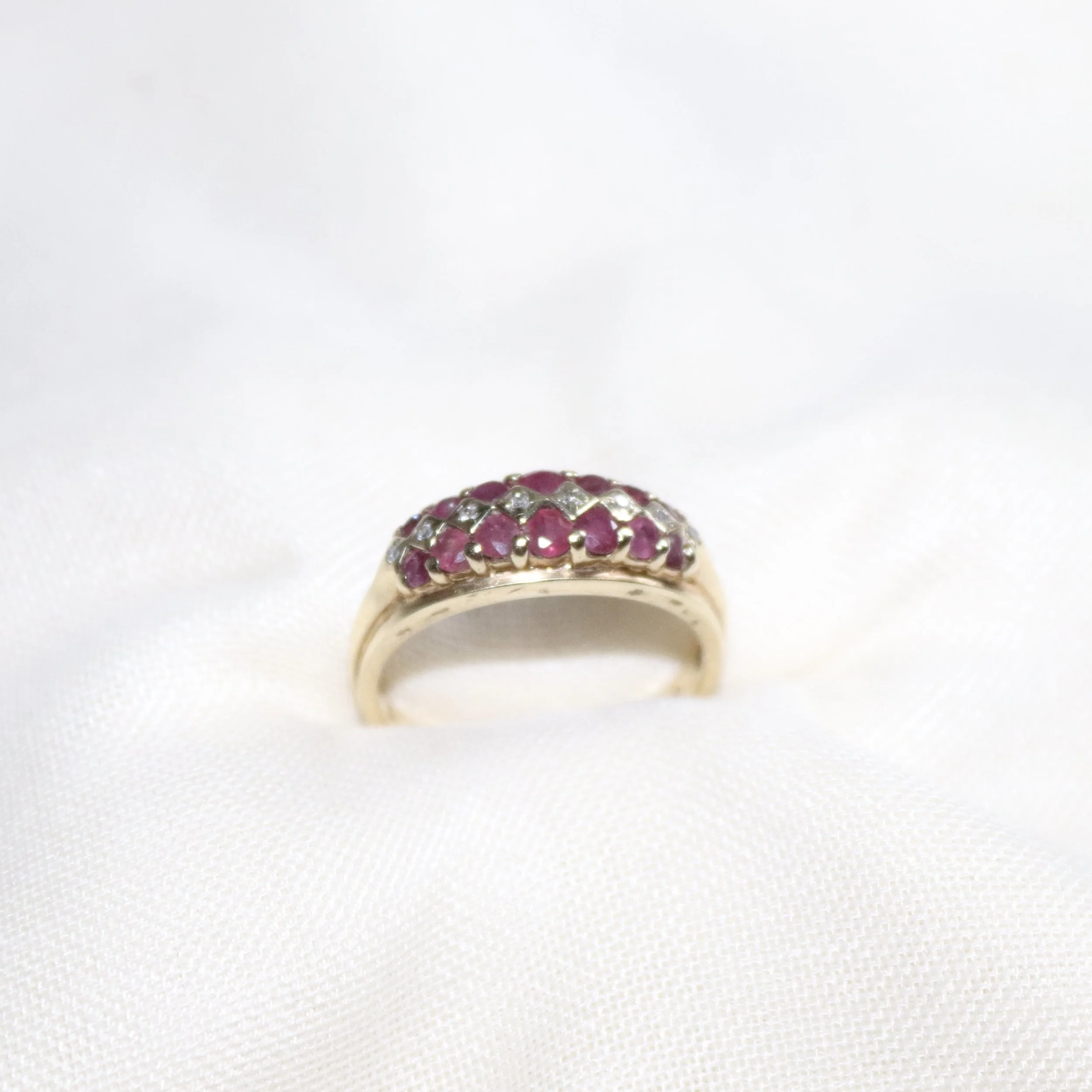 9ct ruby bombe ring.jpg