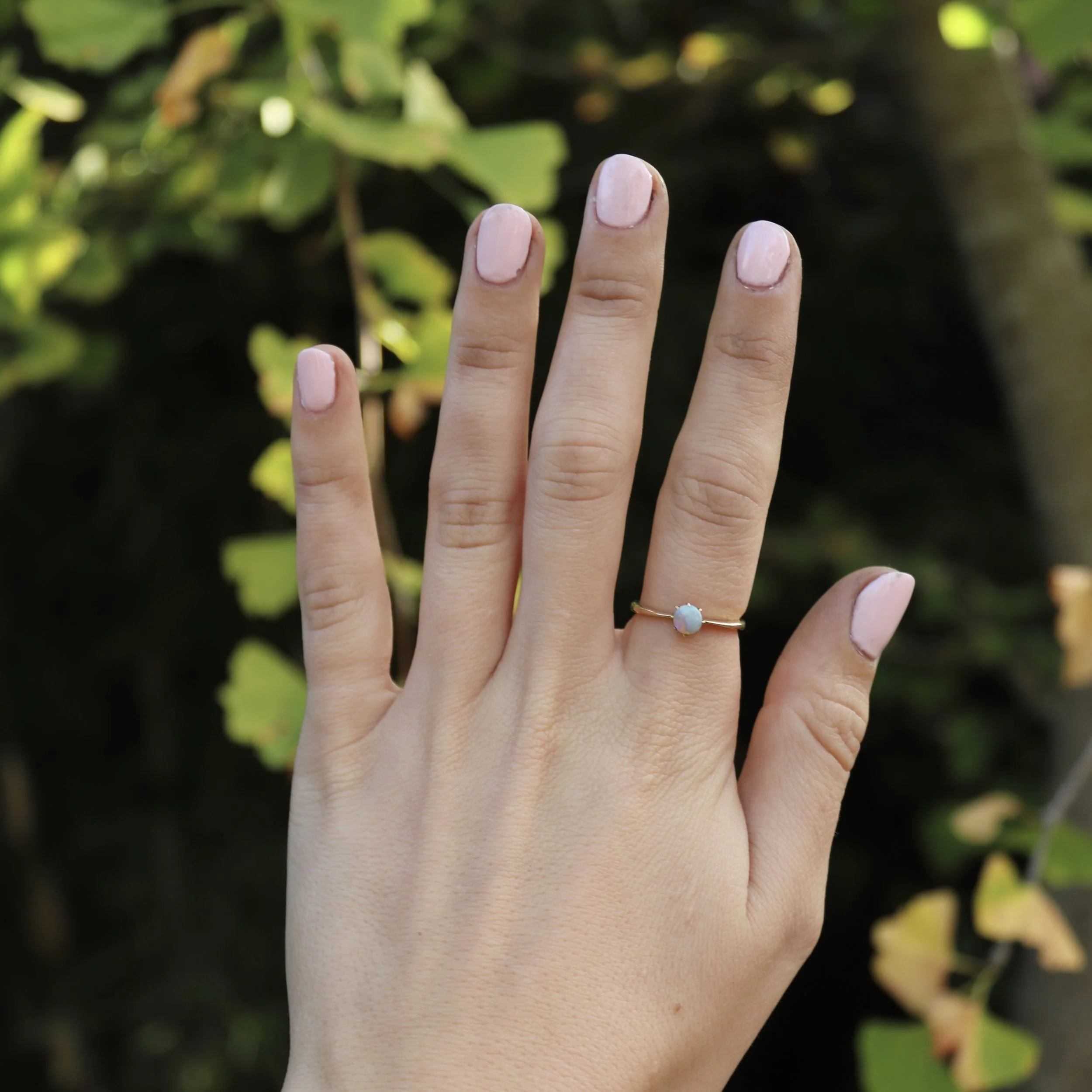 9ct opal vintage ring.jpg