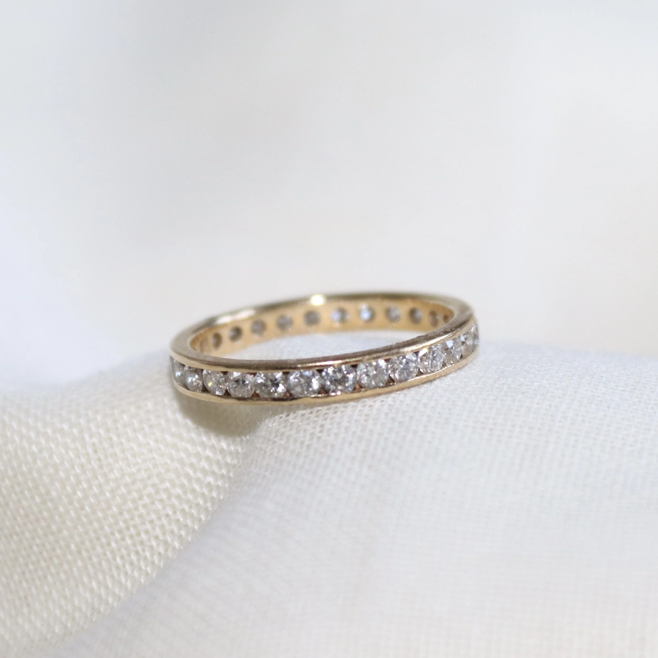18ct Yellow Gold 1ct Full Diamond Eternity Ring