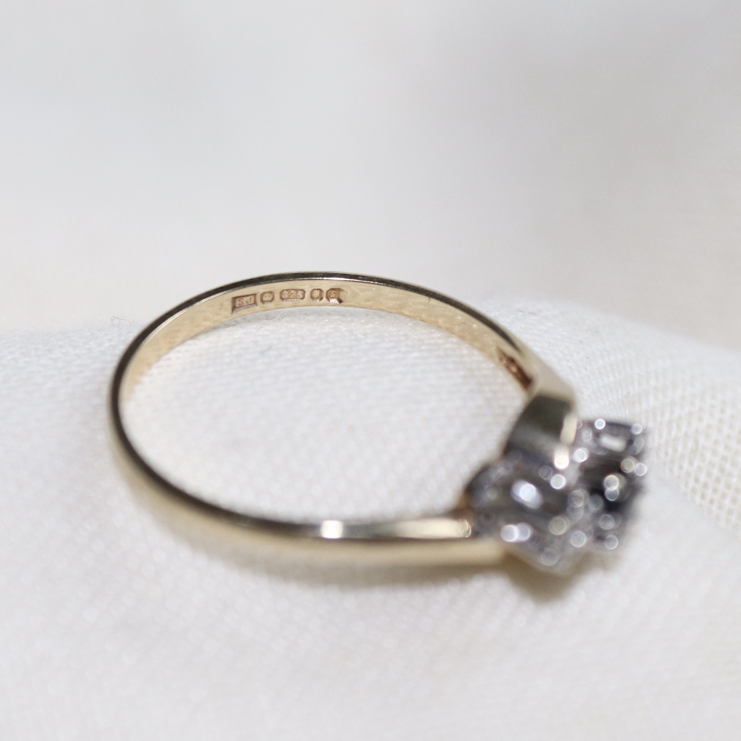 australlian sapphire and diamond.jpg