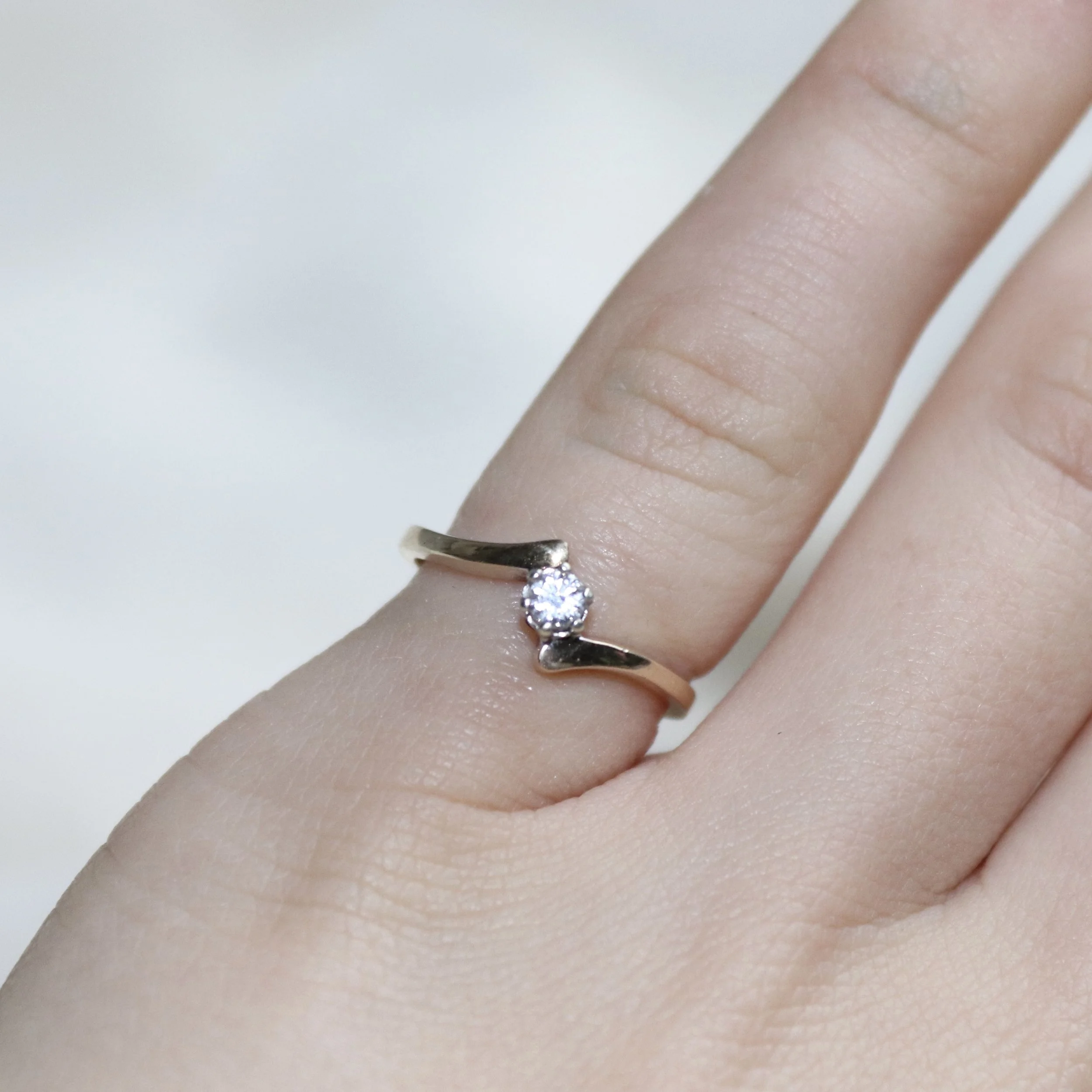 vintage ring uk diamond twist.jpg