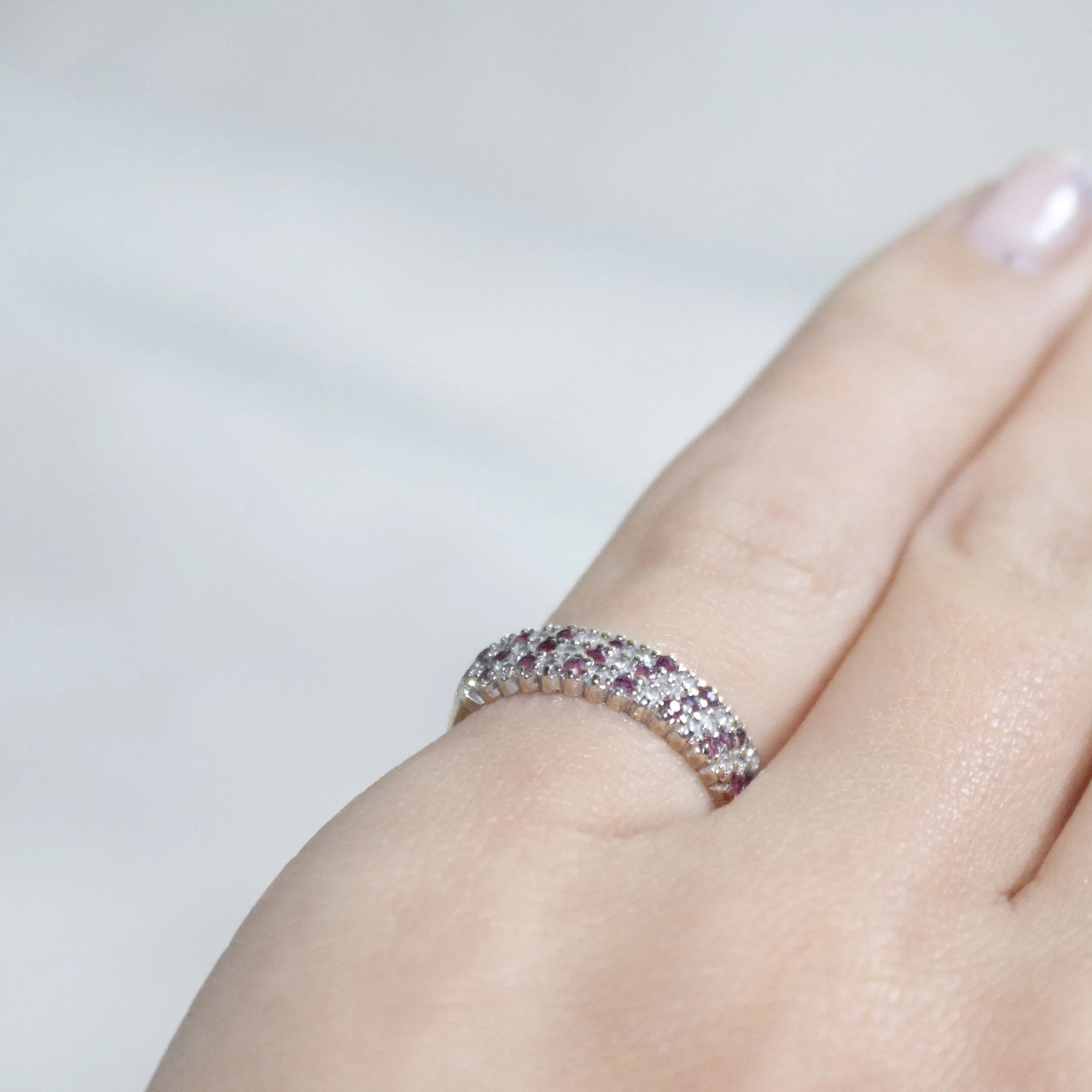 9ct row ring.jpg
