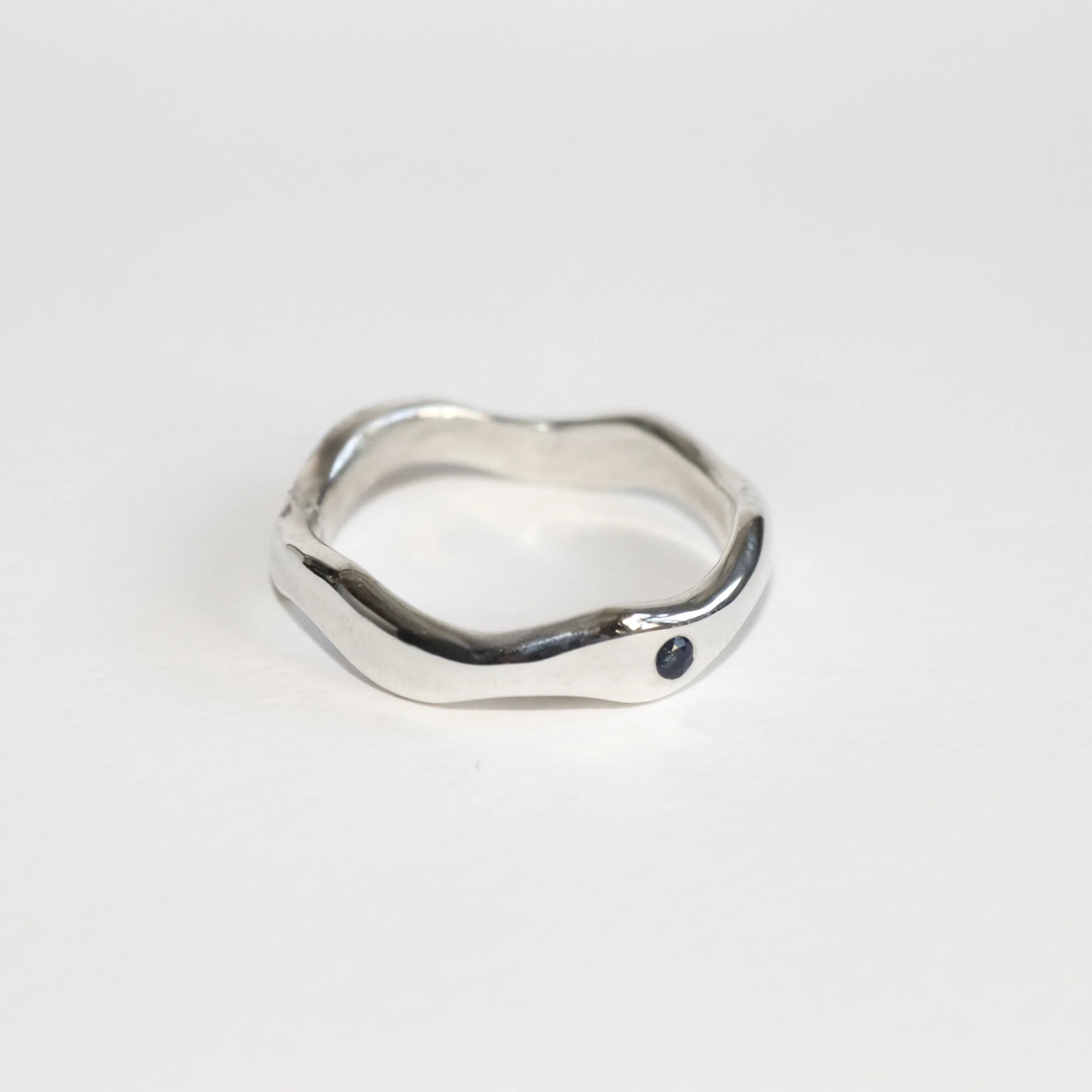 wave ring silver.jpg
