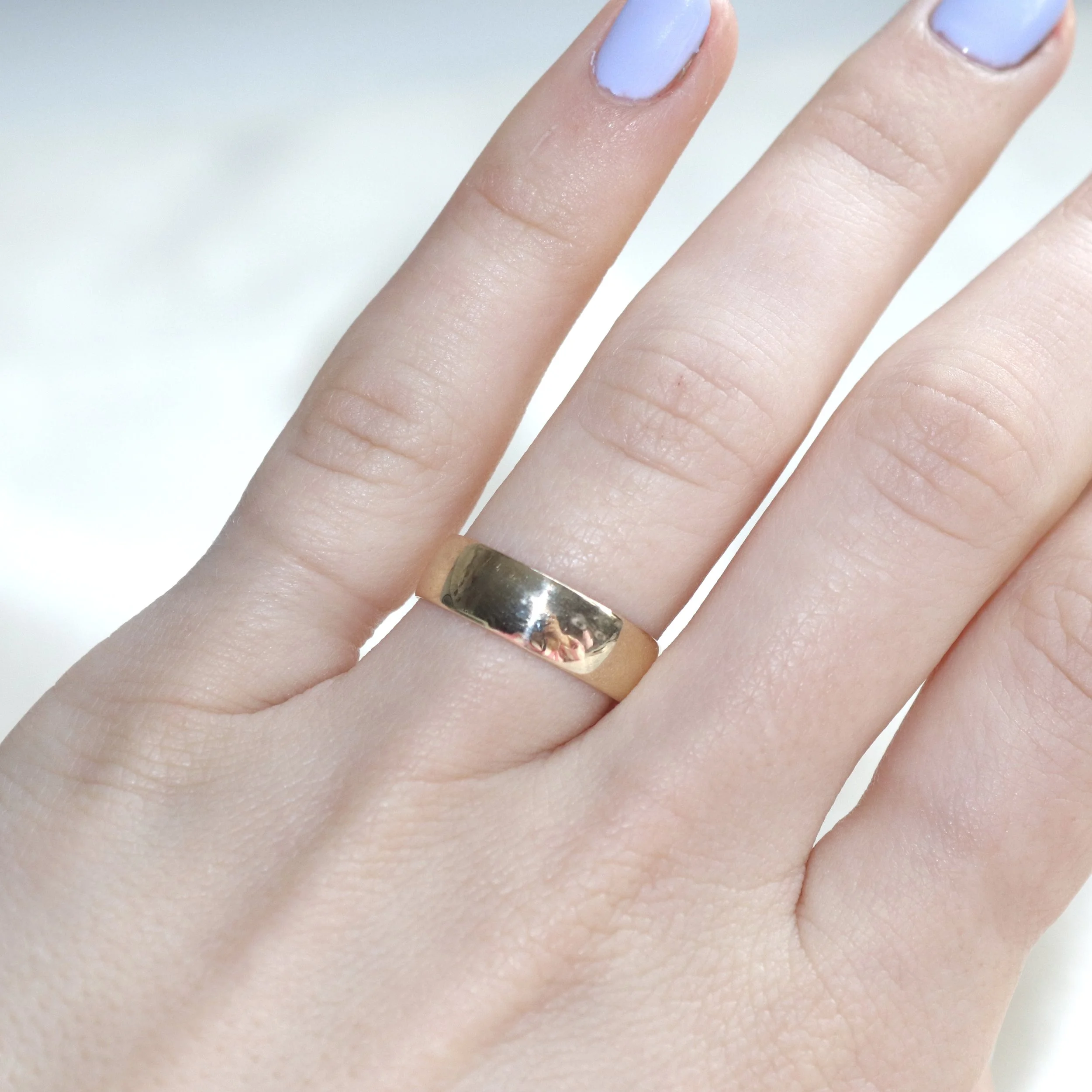 9ct gold wide wedding ring.jpg