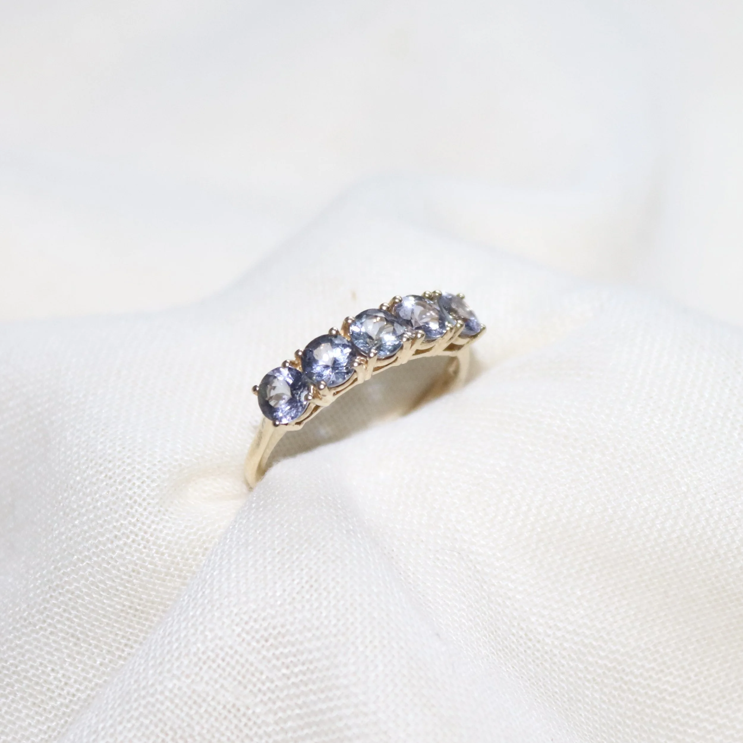 tanzanite ring vintage preloved.jpg