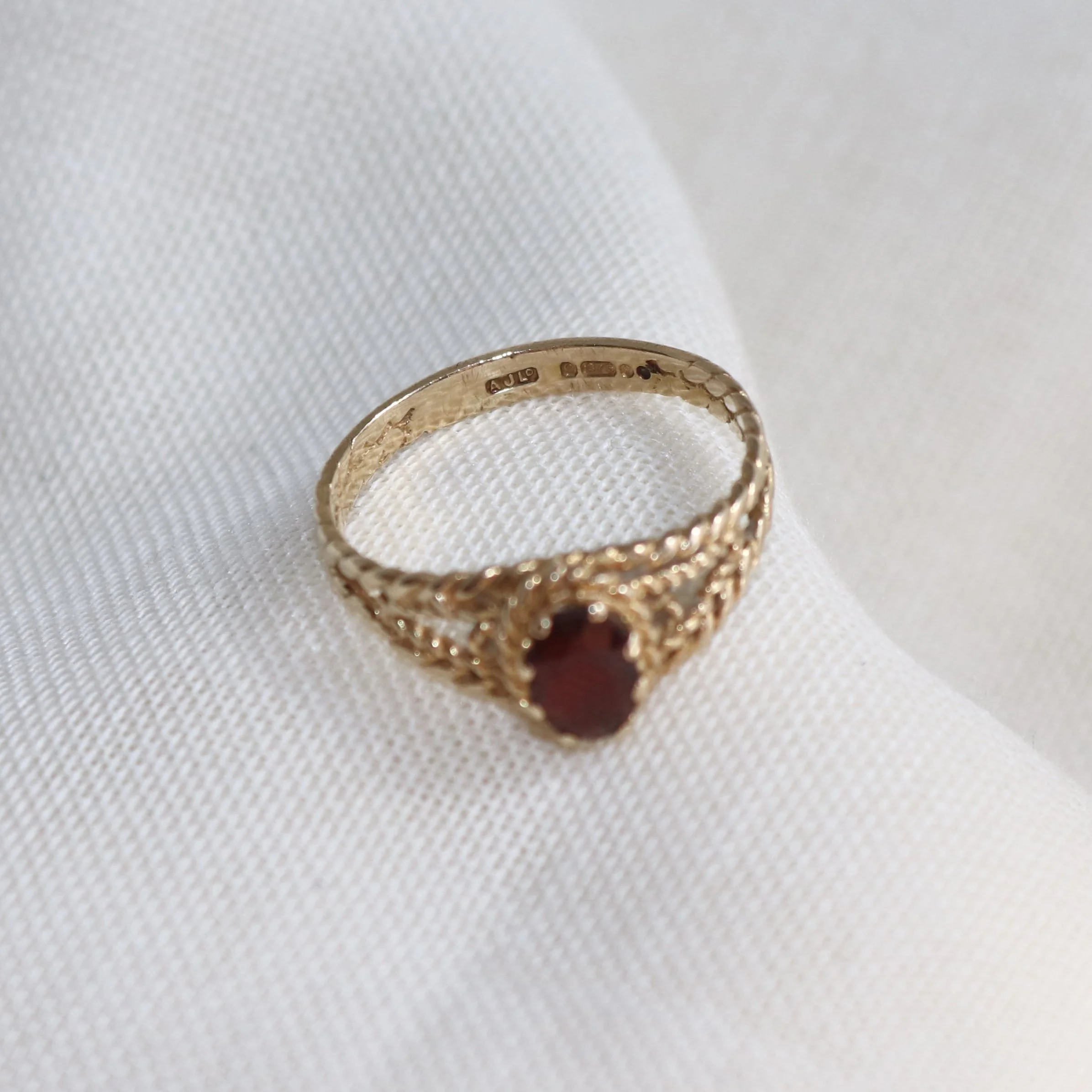 garnet pinky ring vintage.jpg