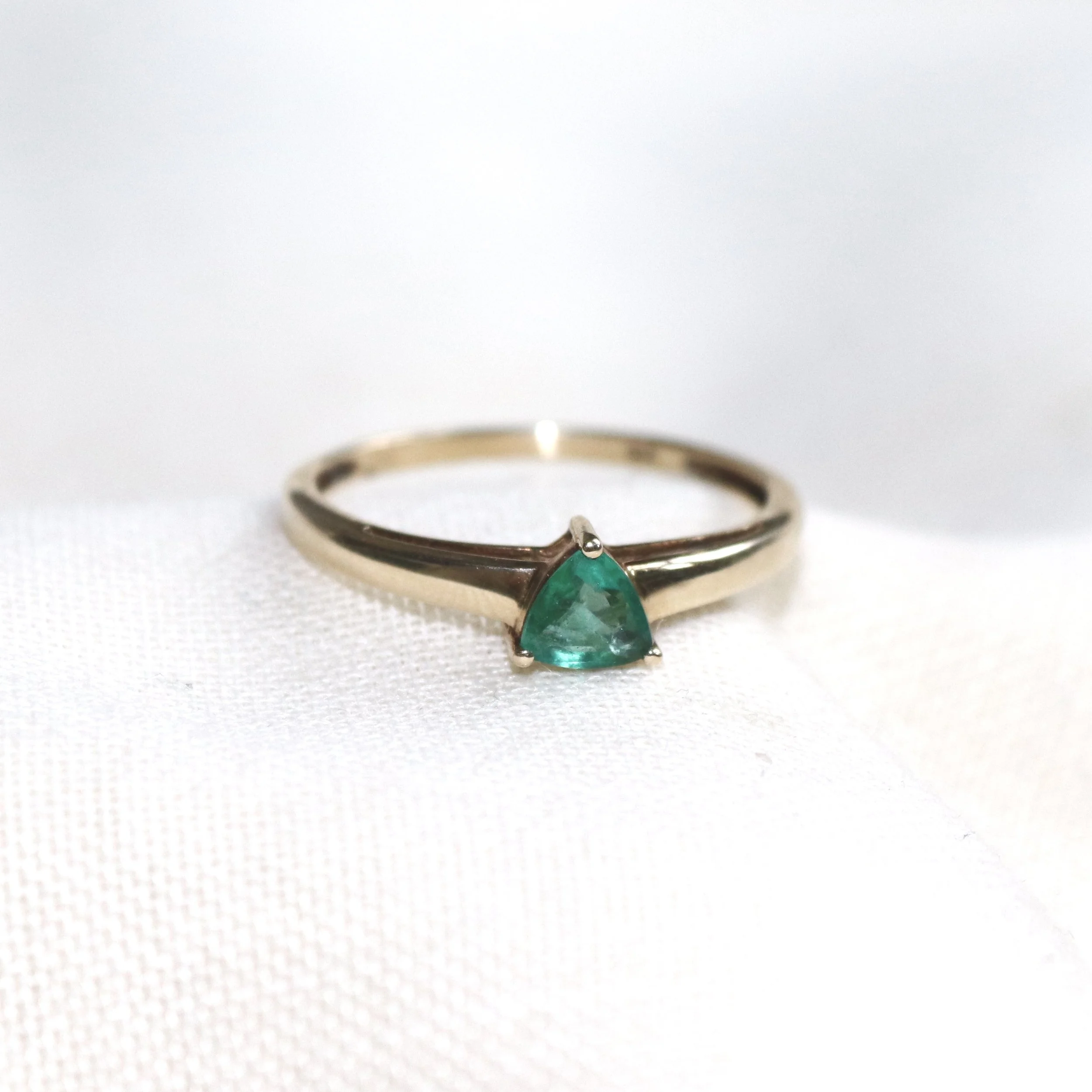 preloved vintage emerald ring.jpg