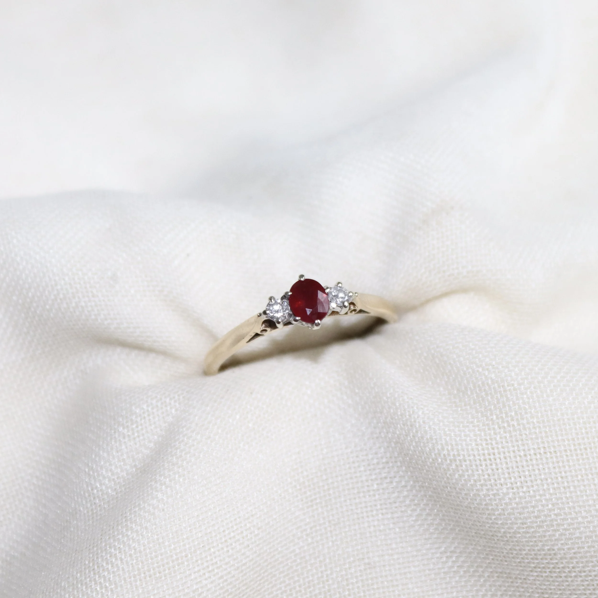 9ct secondhand ruby and diamond ring.jpg