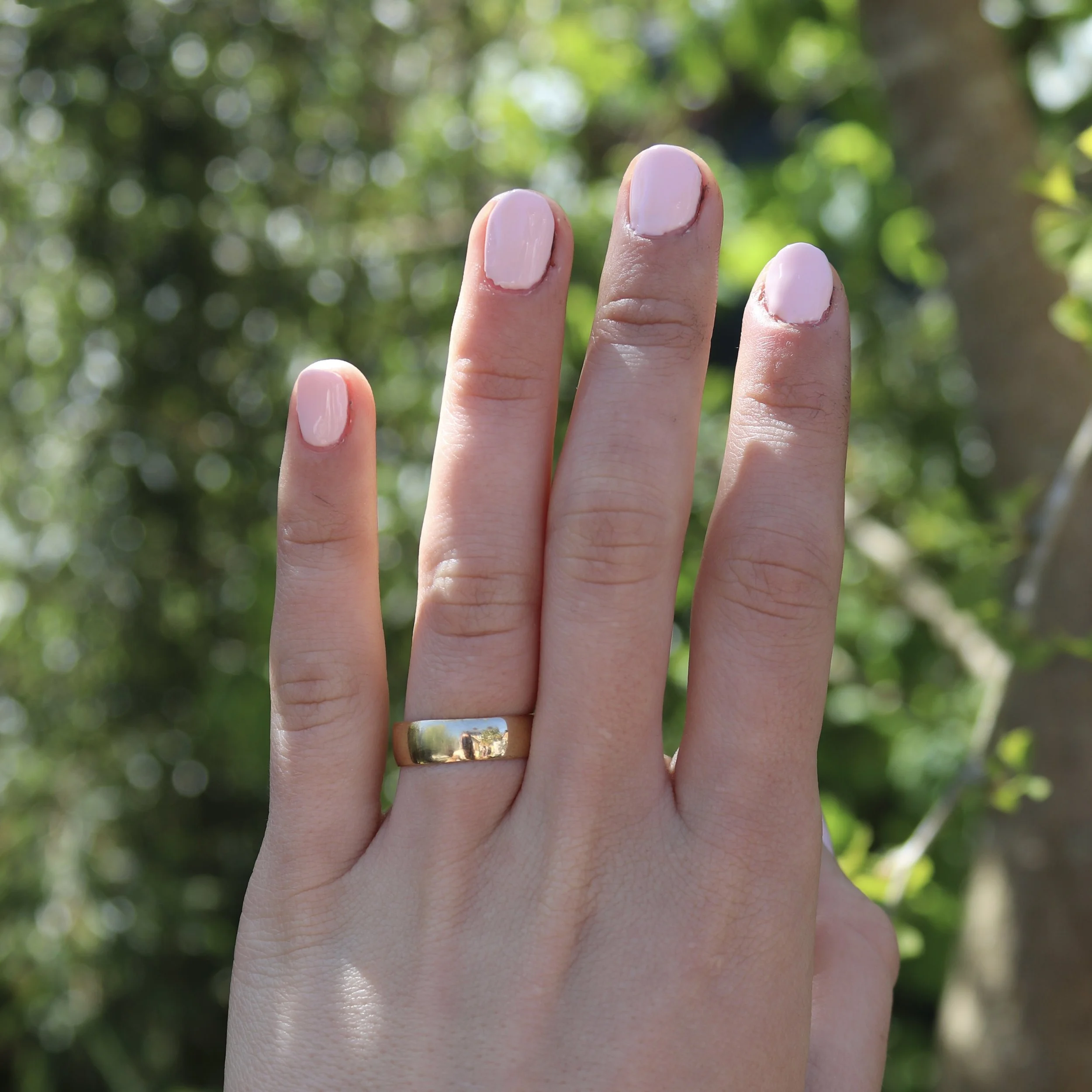 9ct gold wide vintage wedding band.jpg