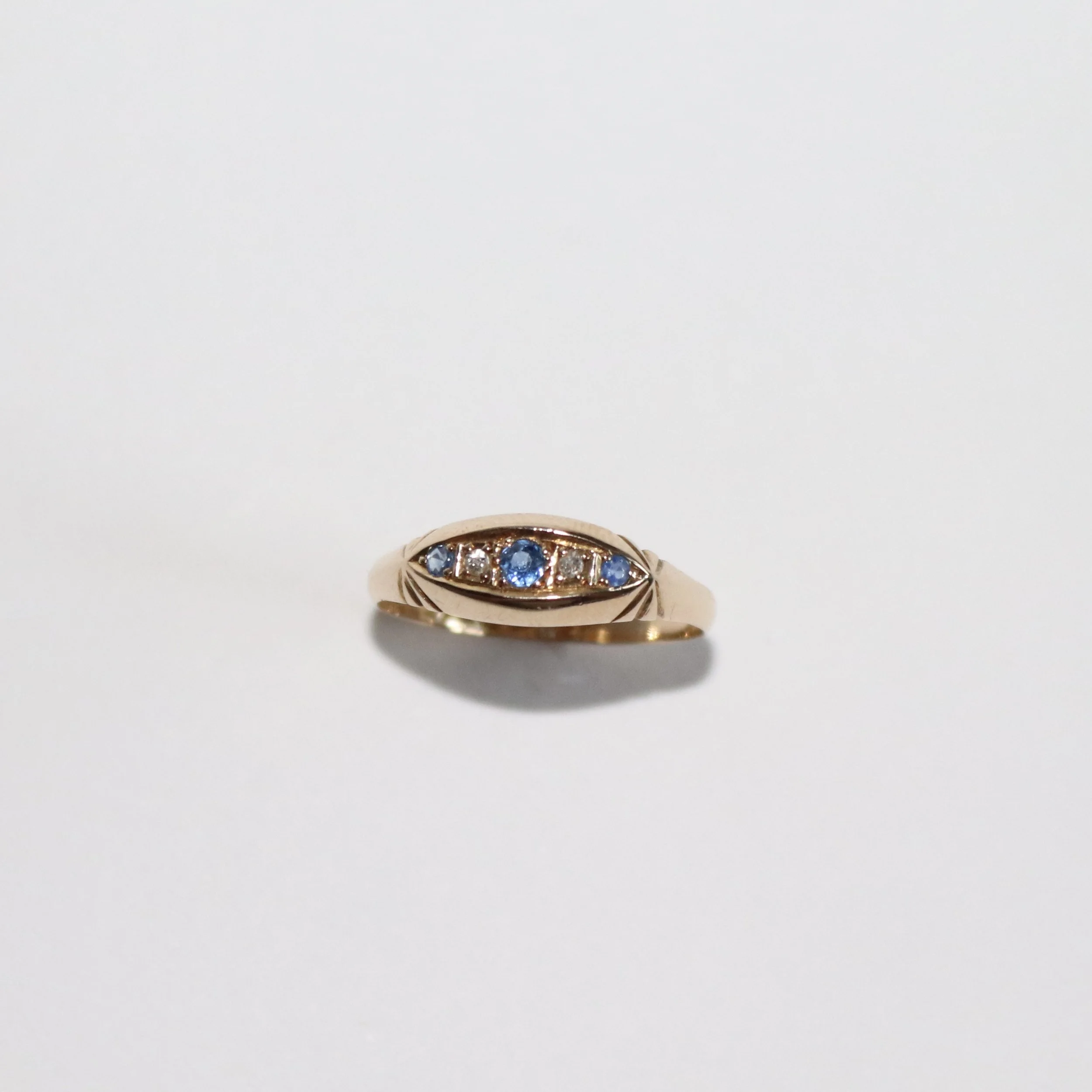 Antique 18ct gold sapphire and diamond ring.jpg