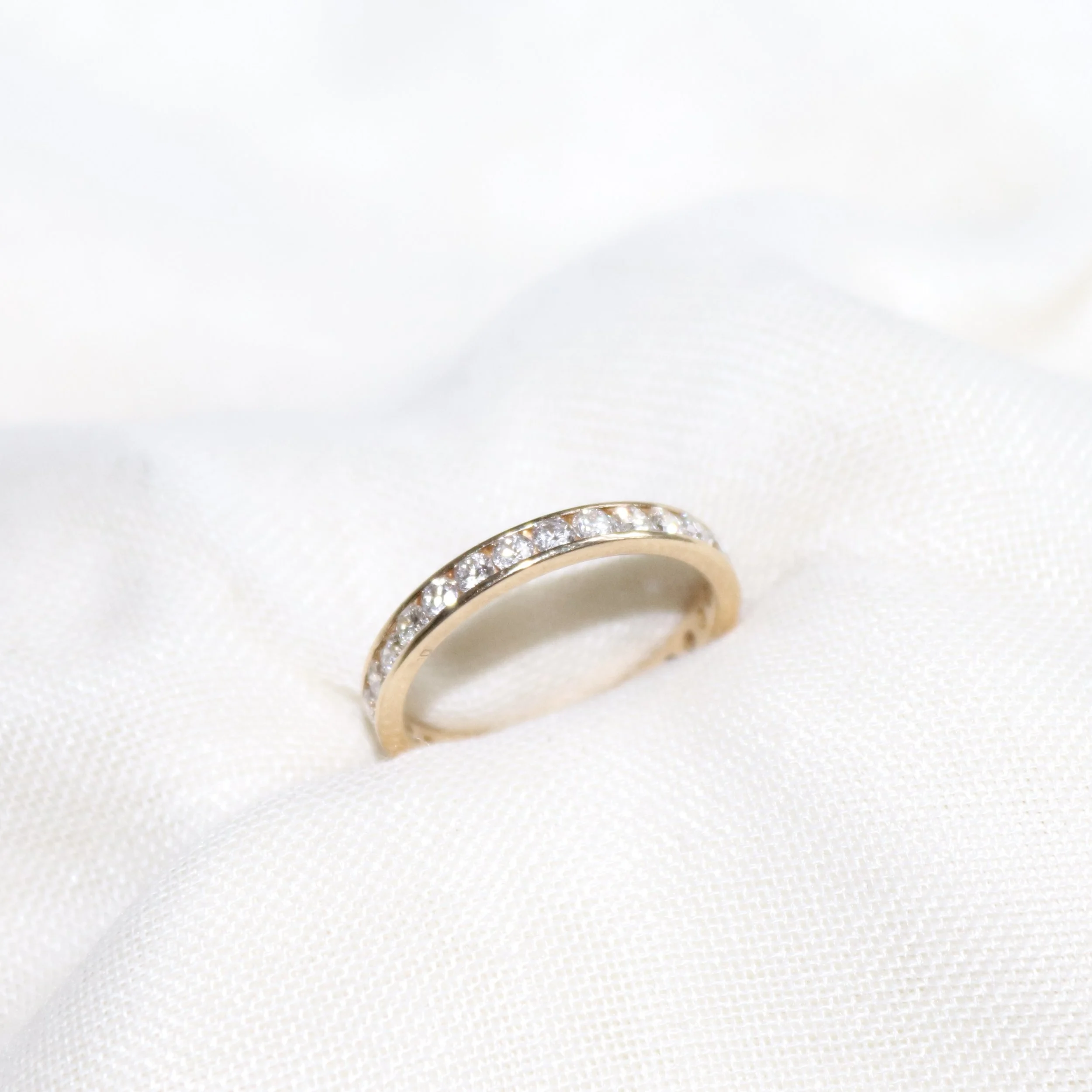 18ct Yellow Gold 1ct Full Diamond Eternity Ring