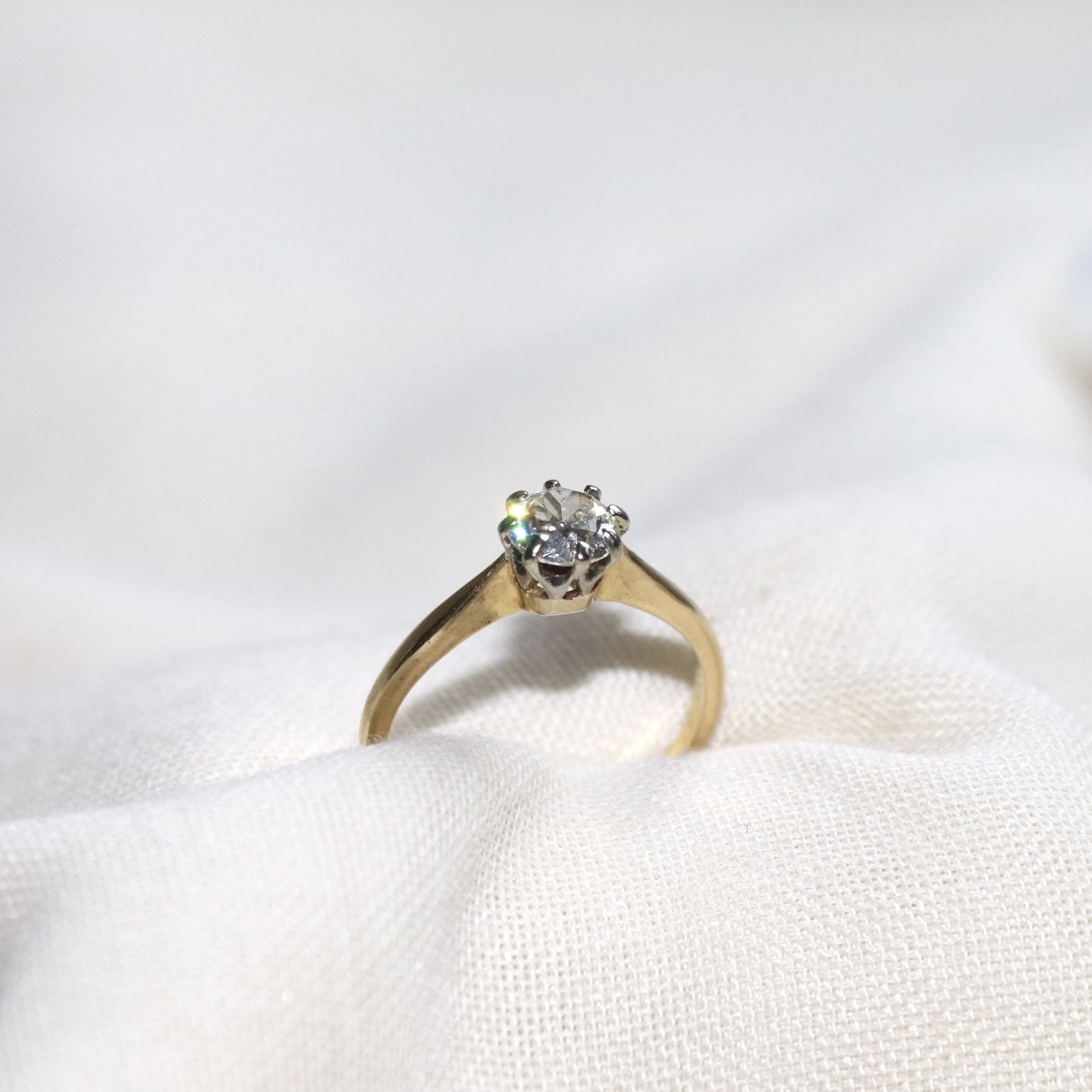 18ct gold diamond solitaire engagement rign.jpg