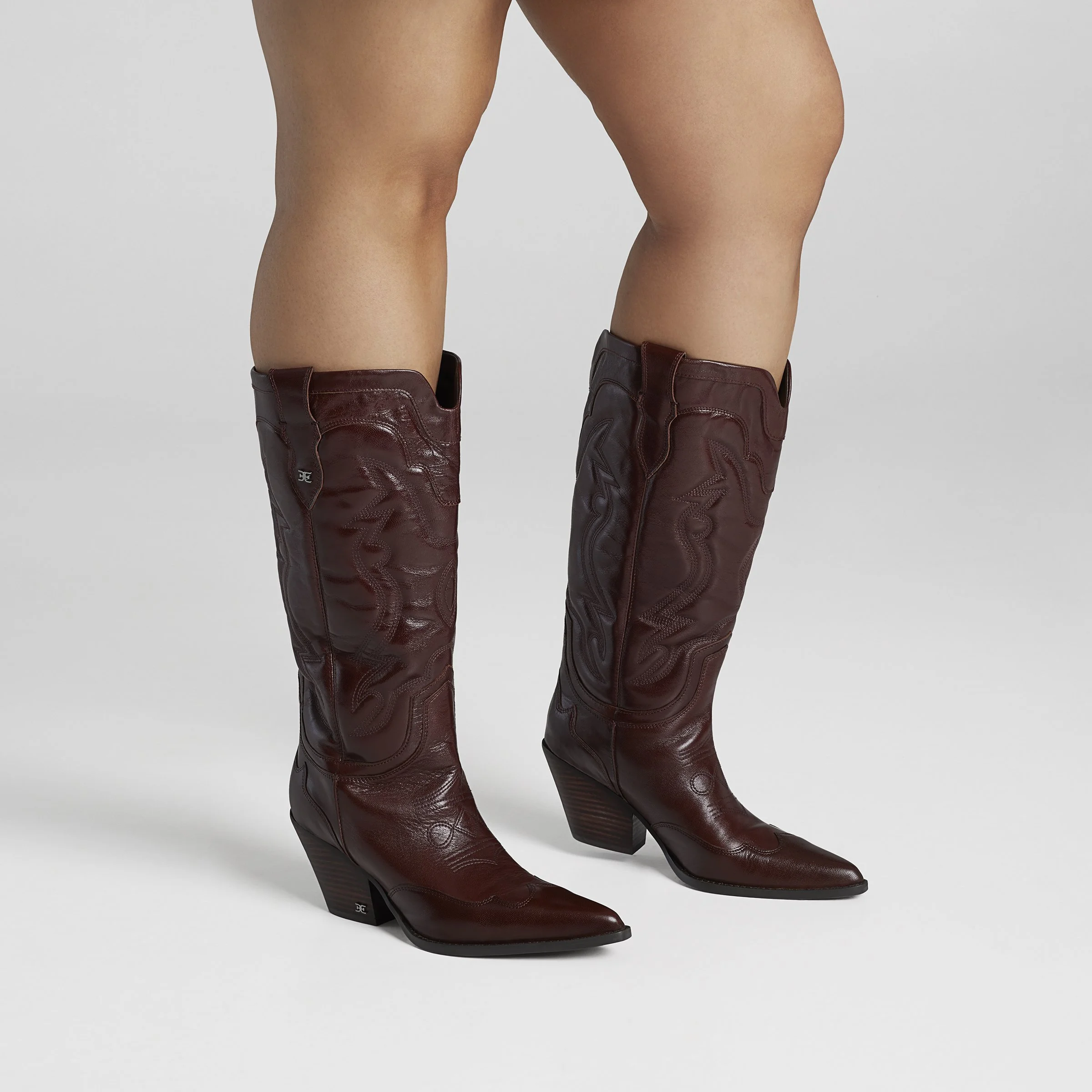 Sam_WideCalfBoot_OnFig2226 copy.jpg