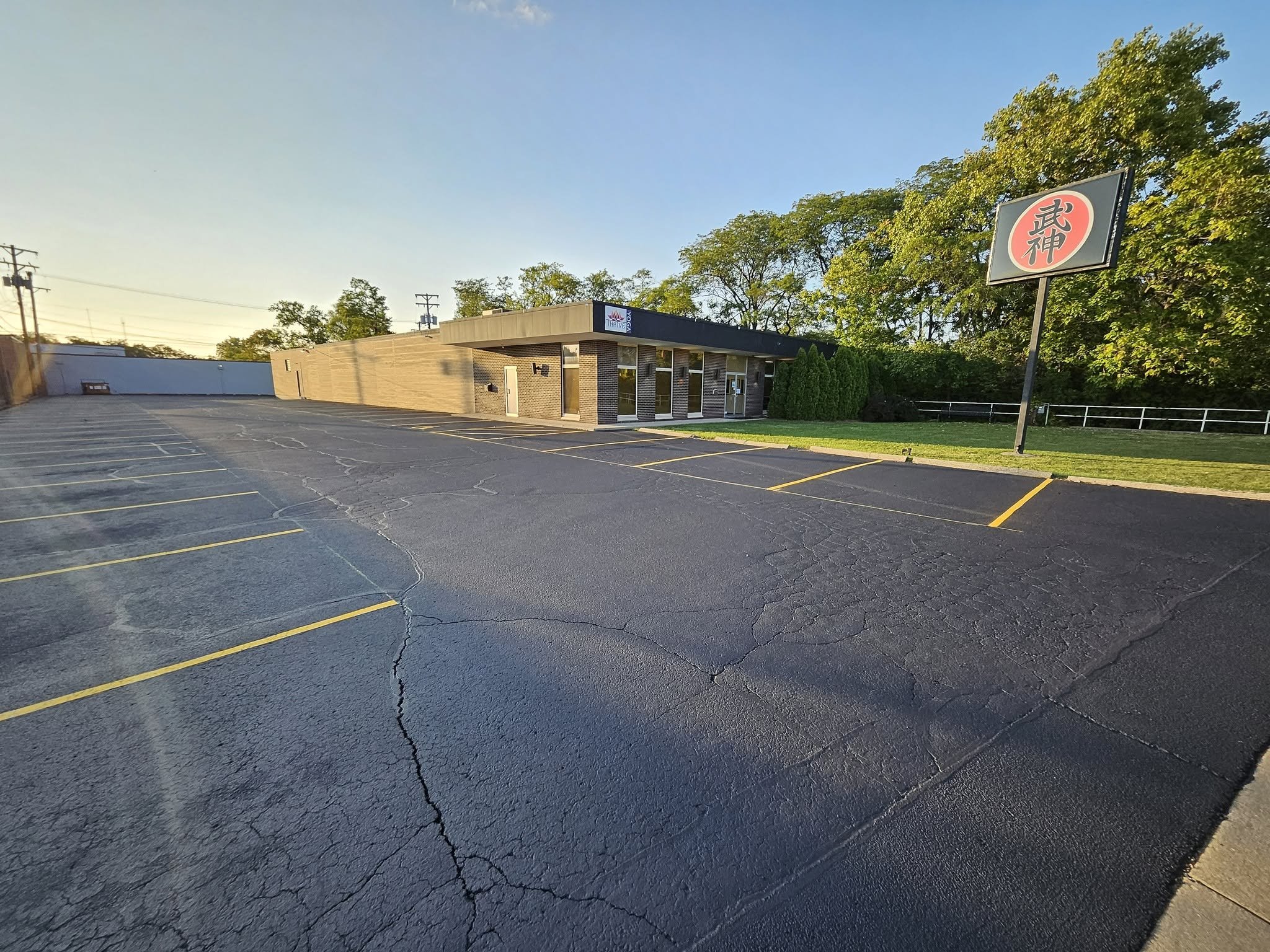 Dojo Parking Lot Sealcoating