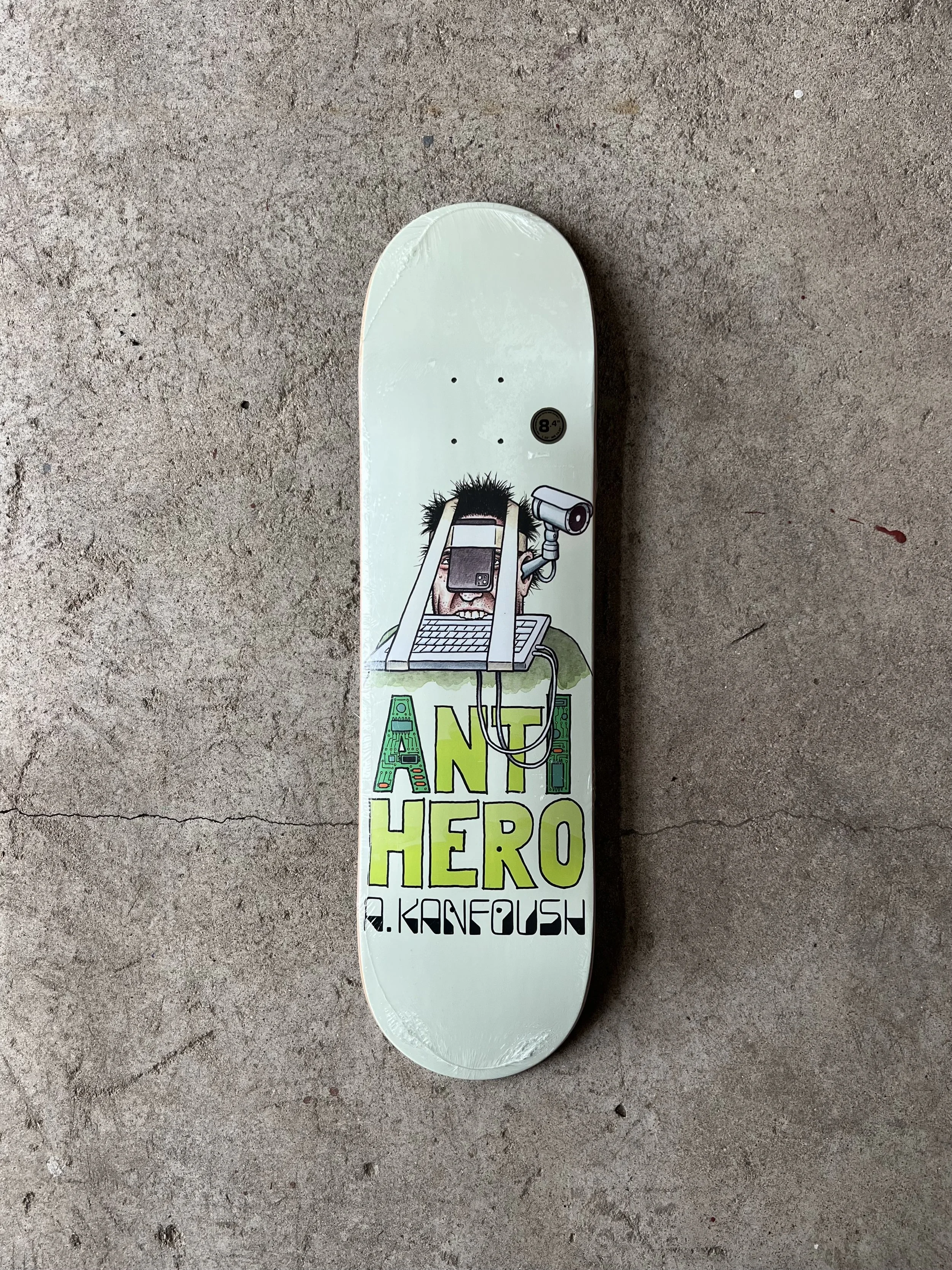 Anti-Hero Kanfoush Anti Intelligence Deck 8.4"