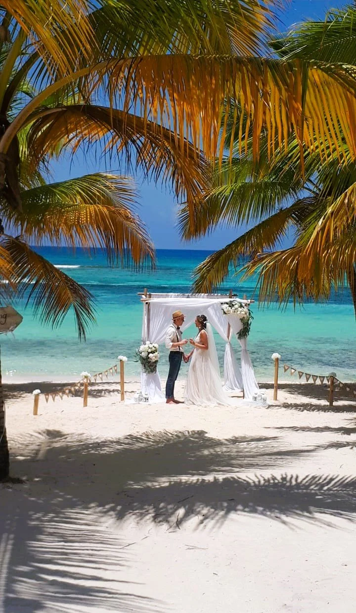 Matrimonio a Saona. Boda en la playa. Boda en Saona. 