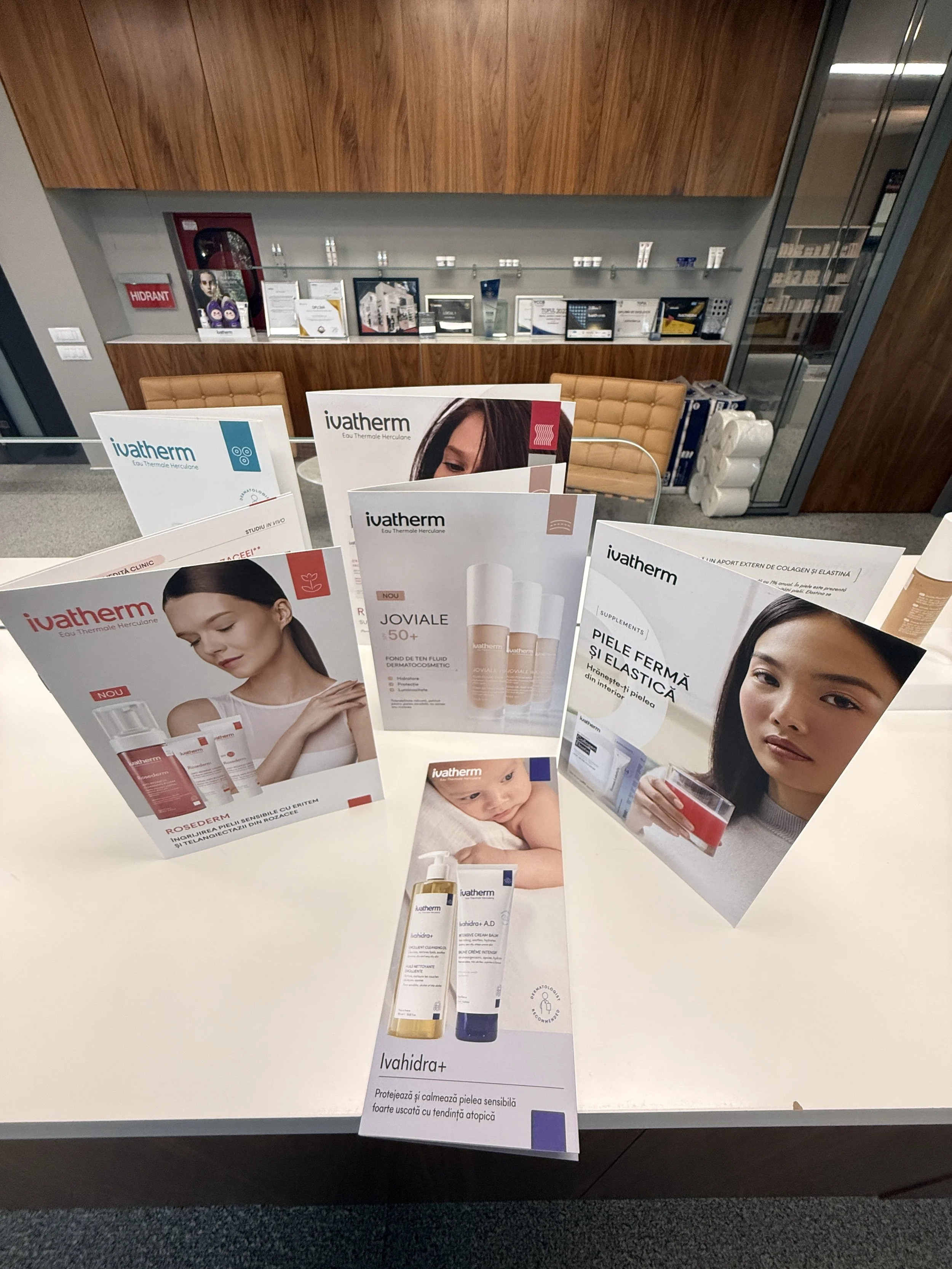 Brochures, PR Article