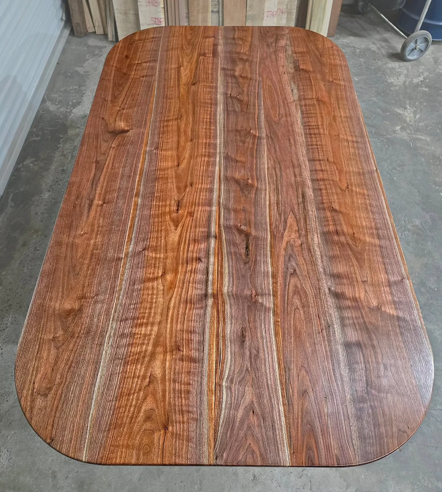 The walnut in this top is some of the nicest we've worked with. Lumber from @thelumberdistrict &amp; Top Oil from @osmo_usa 
.
.
.
#wkcwoodworks #woodworking #durham #northcarolina #walnut