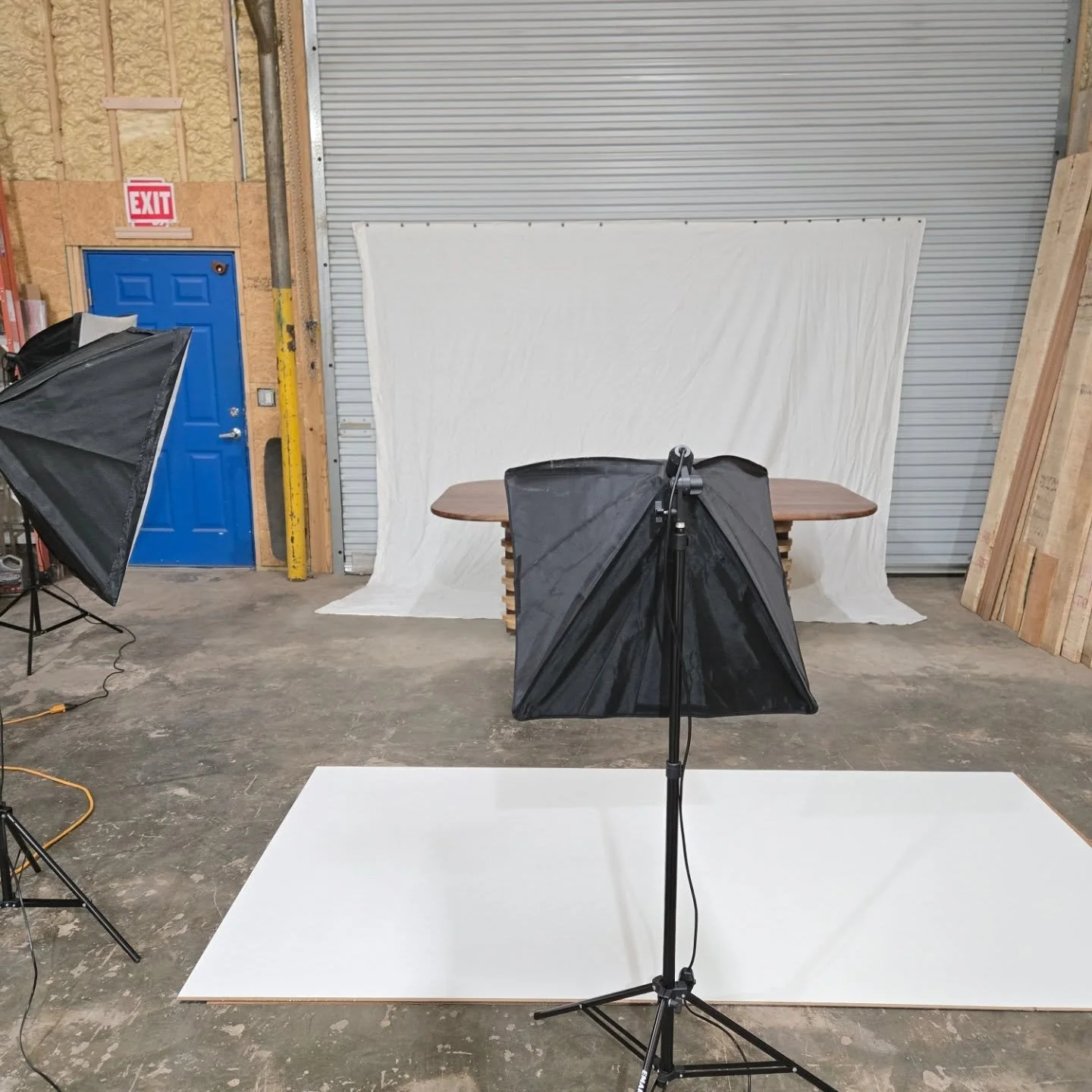 Photo day!!!! We're pumped to show this one off. Stay tuned for some finished shots.
.
.
.
#wkcwoodworks #durham #northcarolina #smallbusinesses #table #walnut