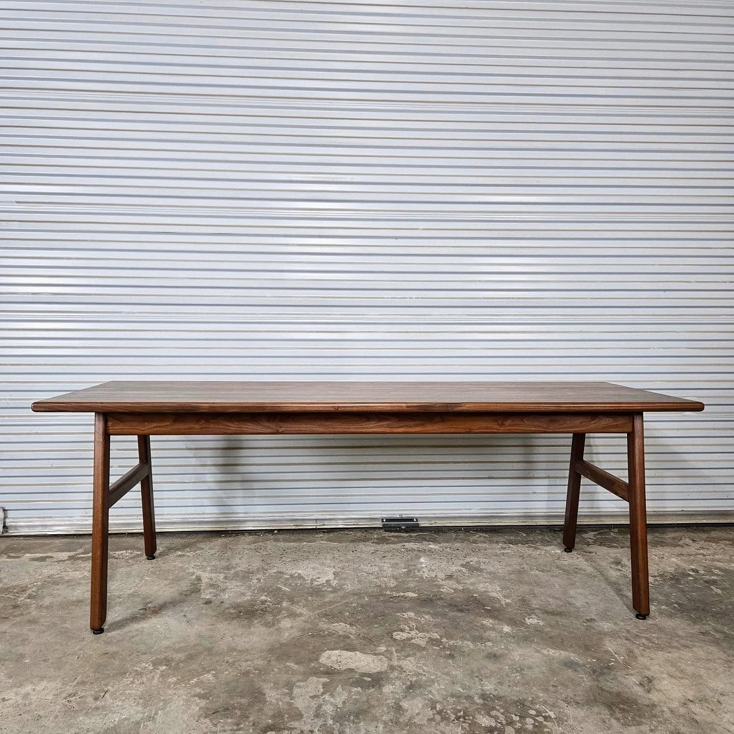 Walnut desk w/tech storage tray.
.
.
.
#wkcwoodworks #woodworking #durham #northcarolina #walnut #furniture #mcm #table
