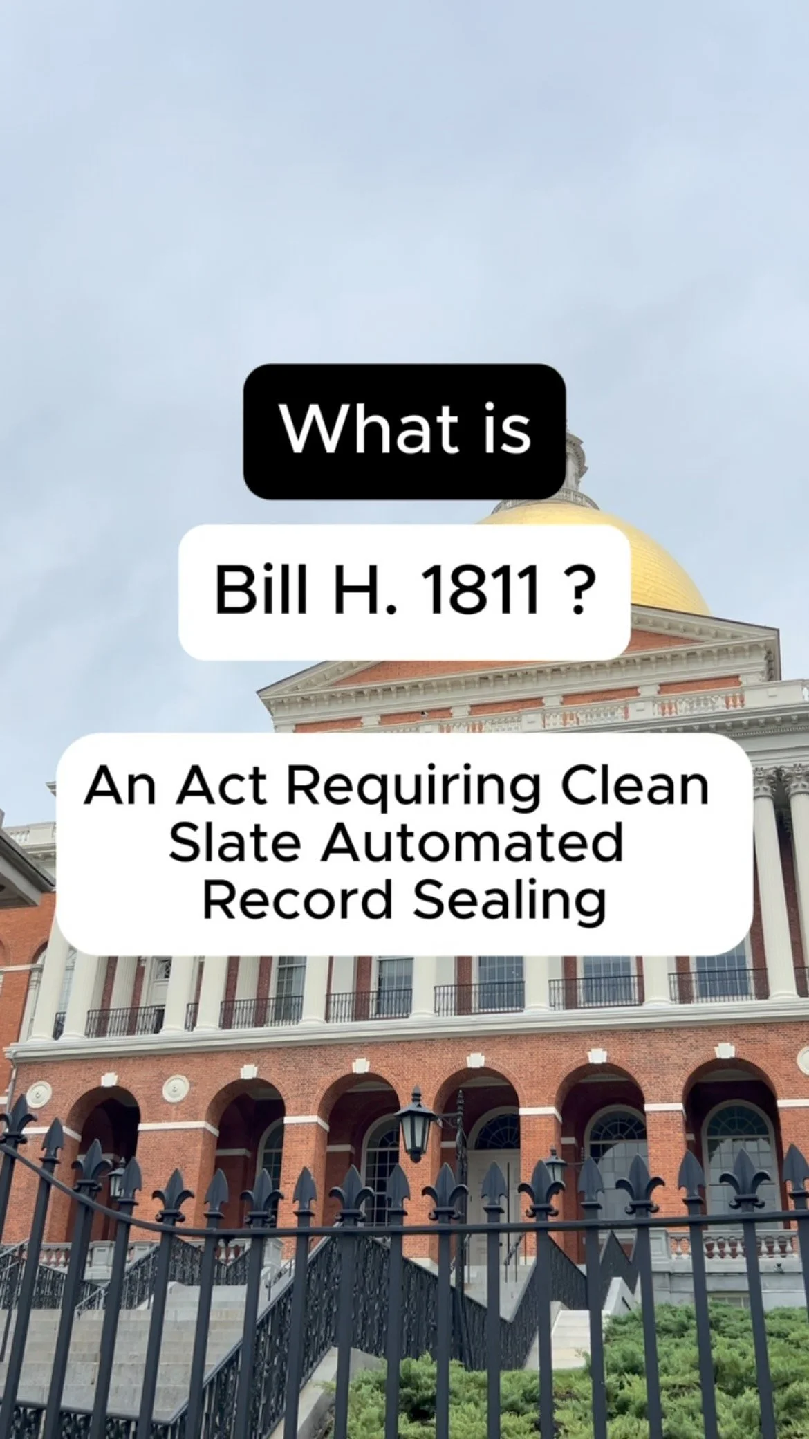 The Clean Slate Act (H.1811) will automatically seal eligible criminal and juvenile records, helping more than 600,000 Massachusetts residents overcome barriers to employment, education, and housing.
This legislation offers people with qualifying ca