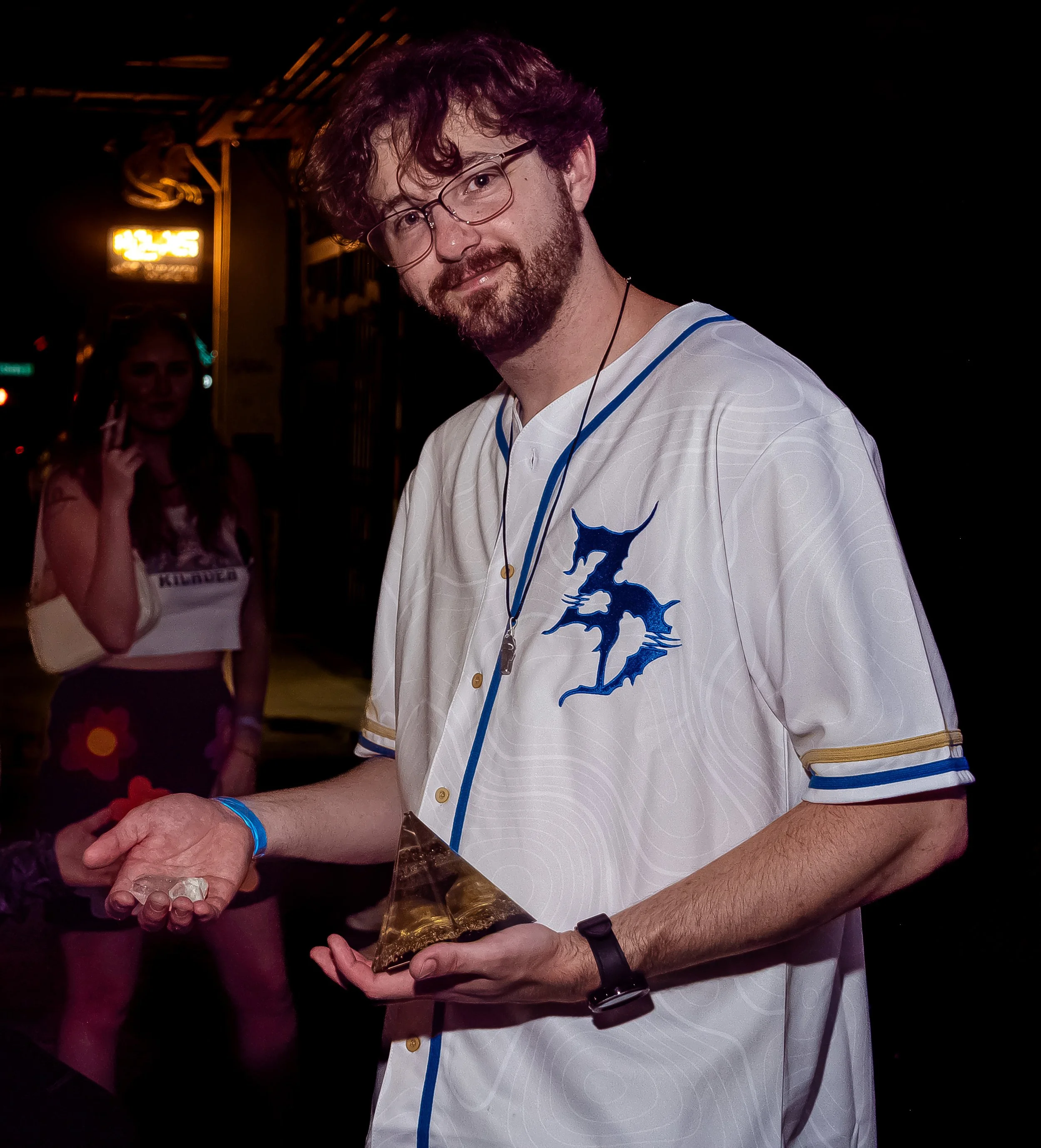 108-01109360.jpg