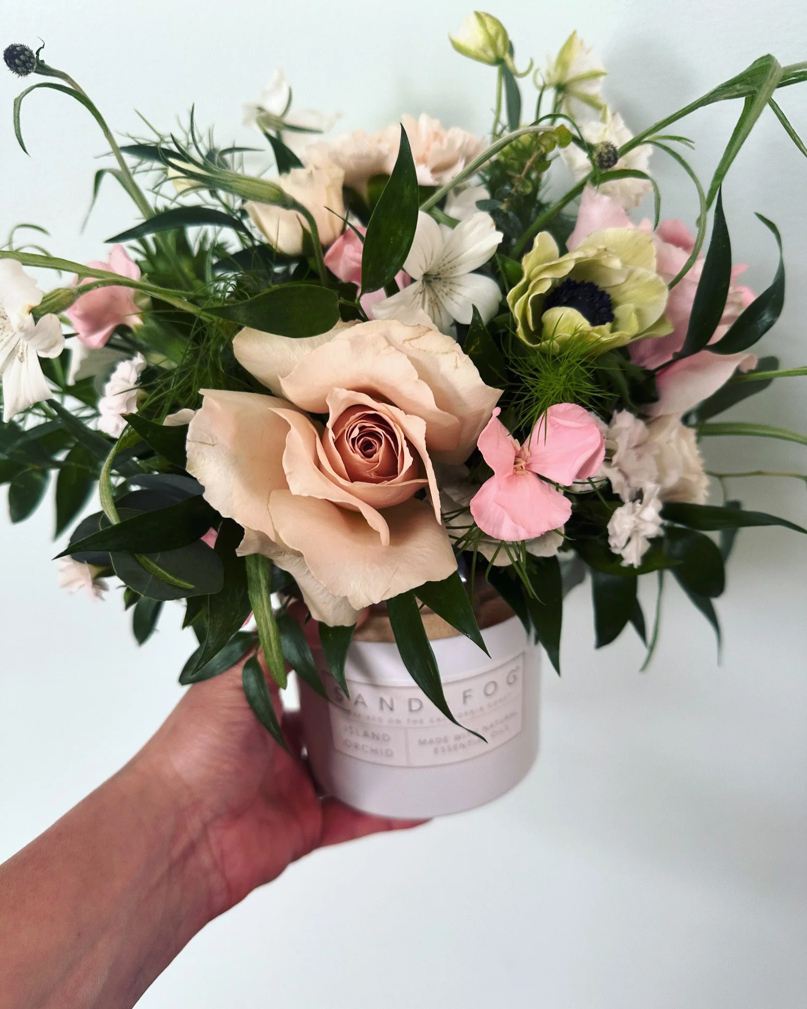 DIY floral workshop for groups in the Twin Cities and Southern Minnesota by Darling Block Floral