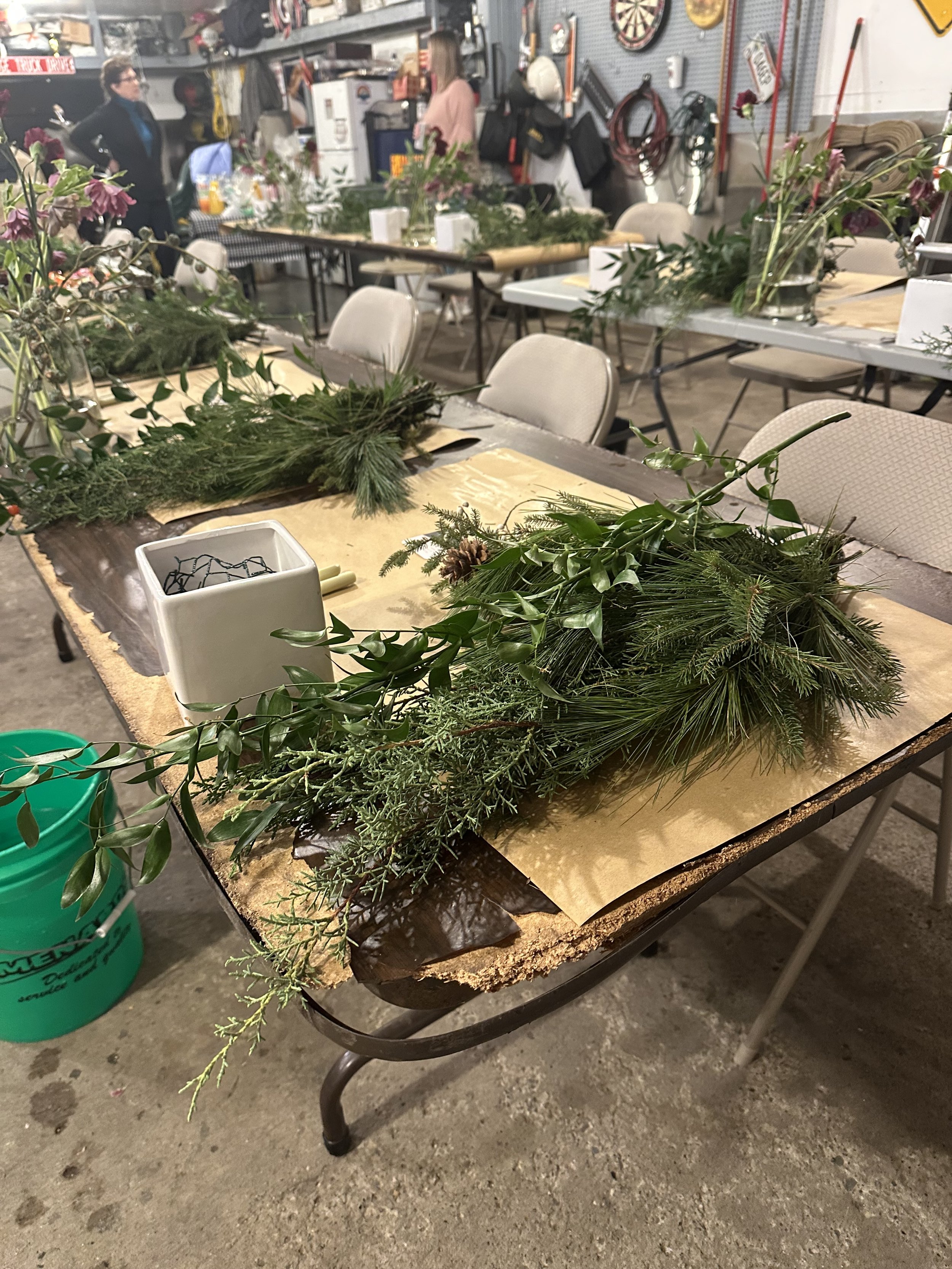 DIY floral workshop for groups in the Twin Cities and Southern Minnesota by Darling Block Floral