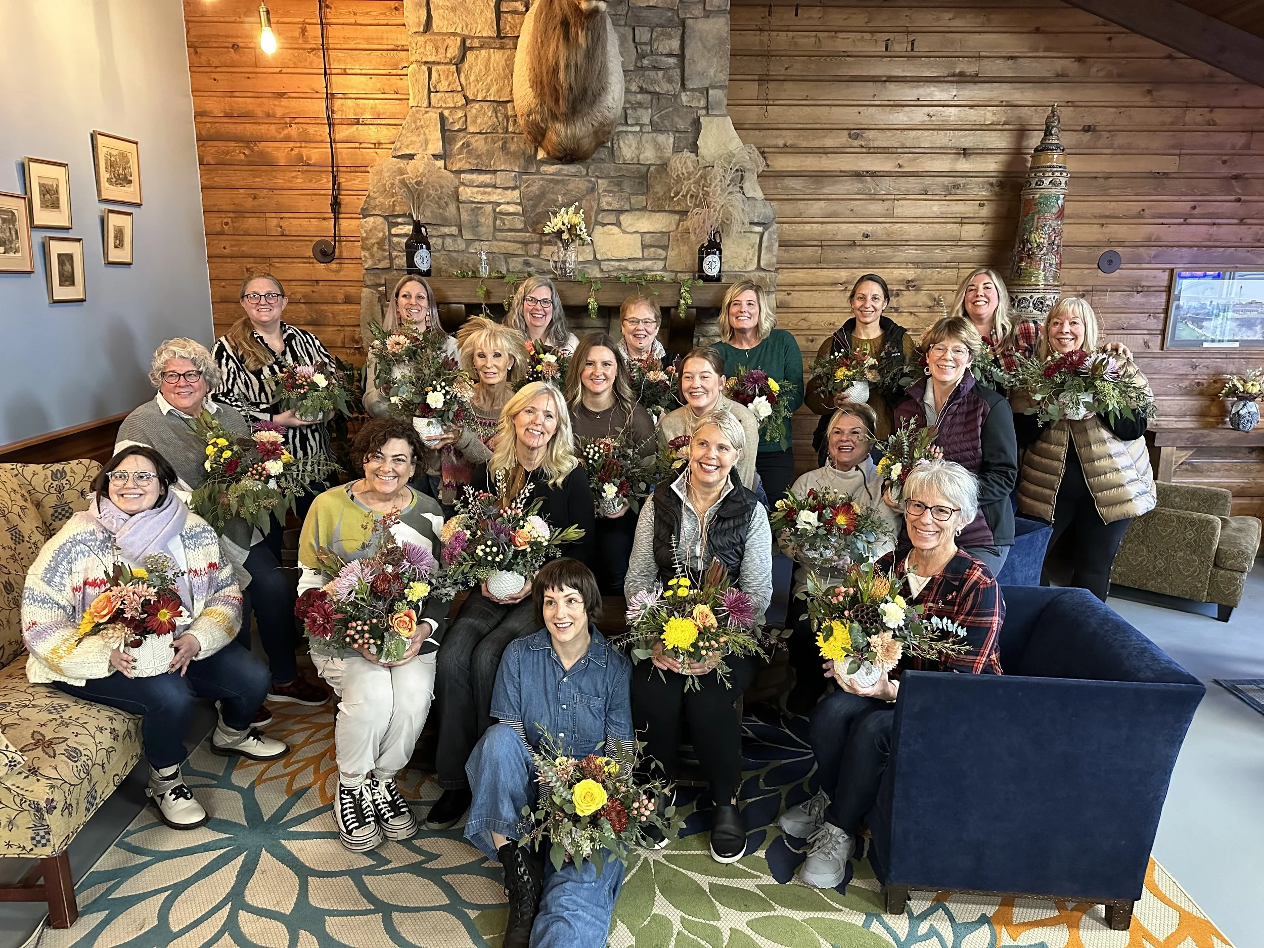DIY floral workshop for groups in the Twin Cities and Southern Minnesota by Darling Block Floral