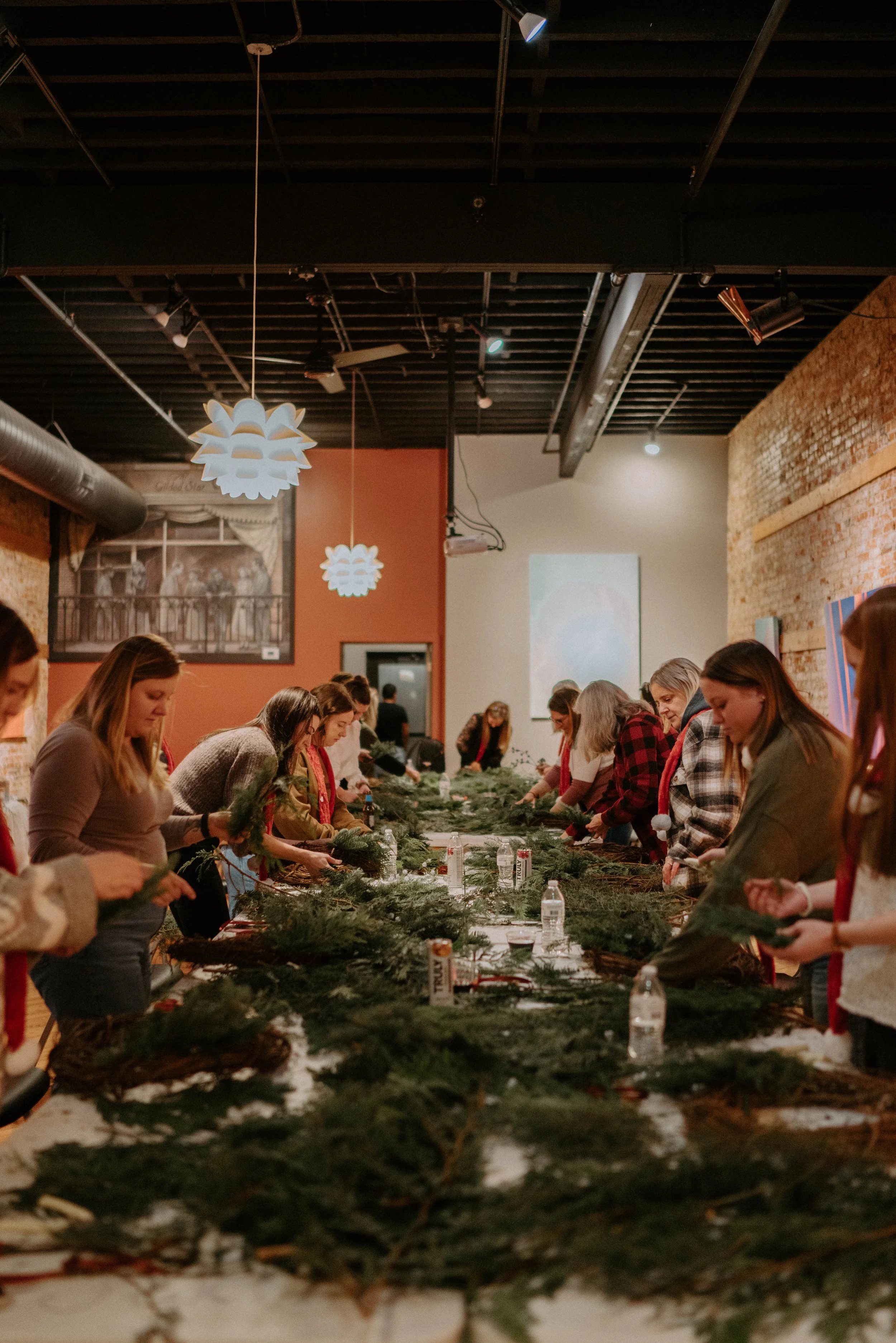 Bring A Christmas Workshop to You | Southern Minnesota & Twin Cities