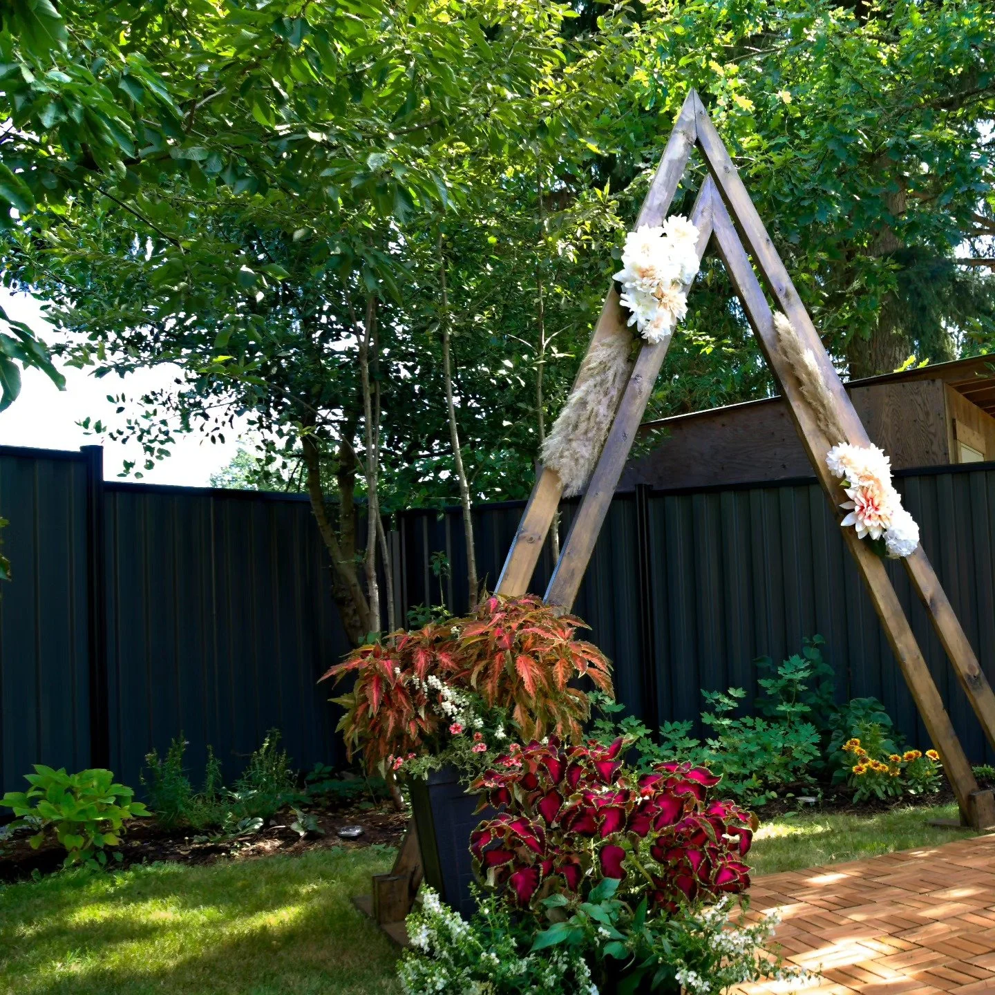 Some wedding shots on a beautiful day #Vagabond #photography #weddingphotography #sunnyday #candy #pretty