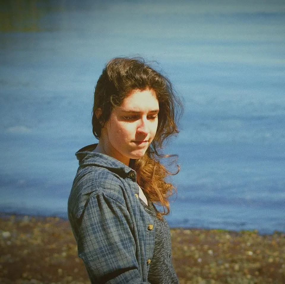 Erin Coole (The Coole Twin)