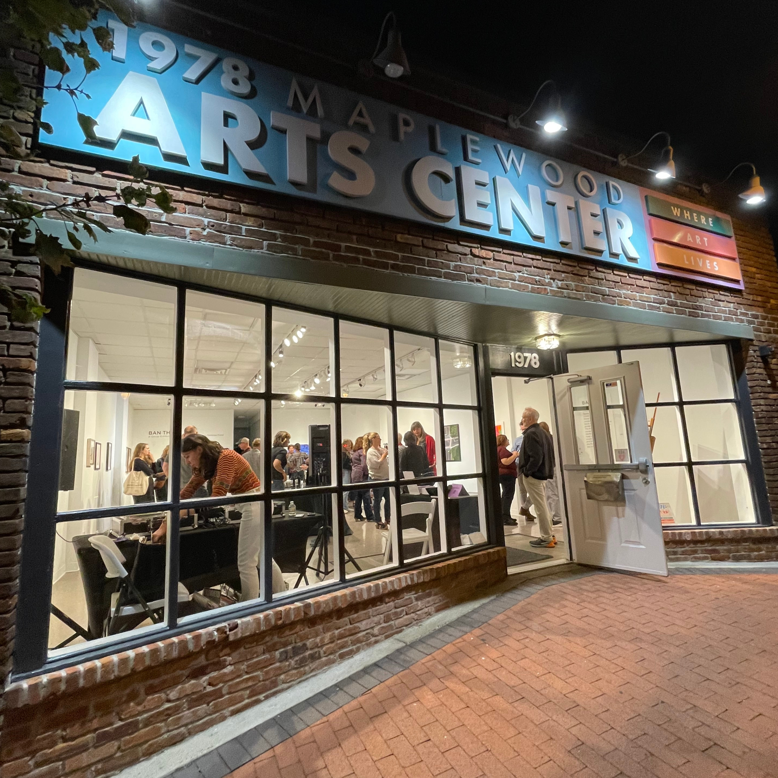 Untitleddesign102-ezgif.com-webp-to-png-converter (1).webp