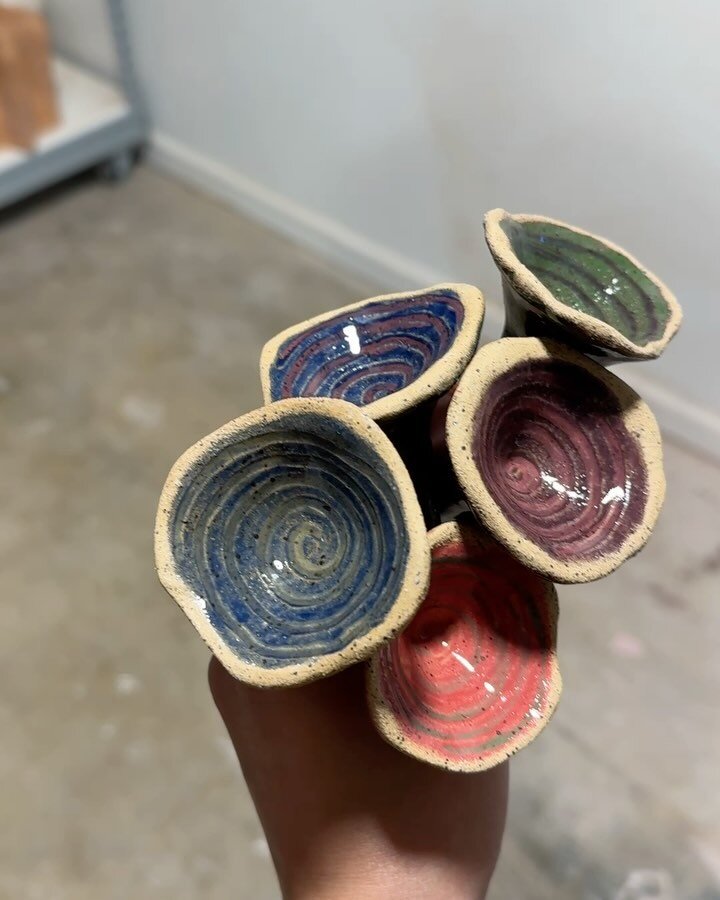 Newest batch of pollinator cups made with speckled buff and a shiny lettuce/cabbage marker!