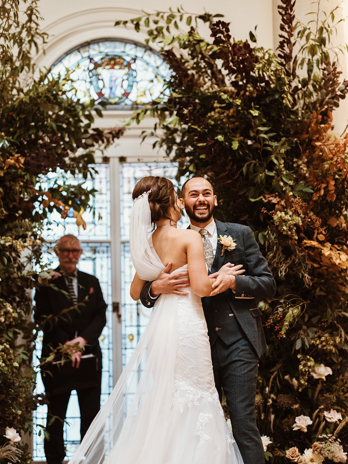Holly and Michael (204 of 563).jpg