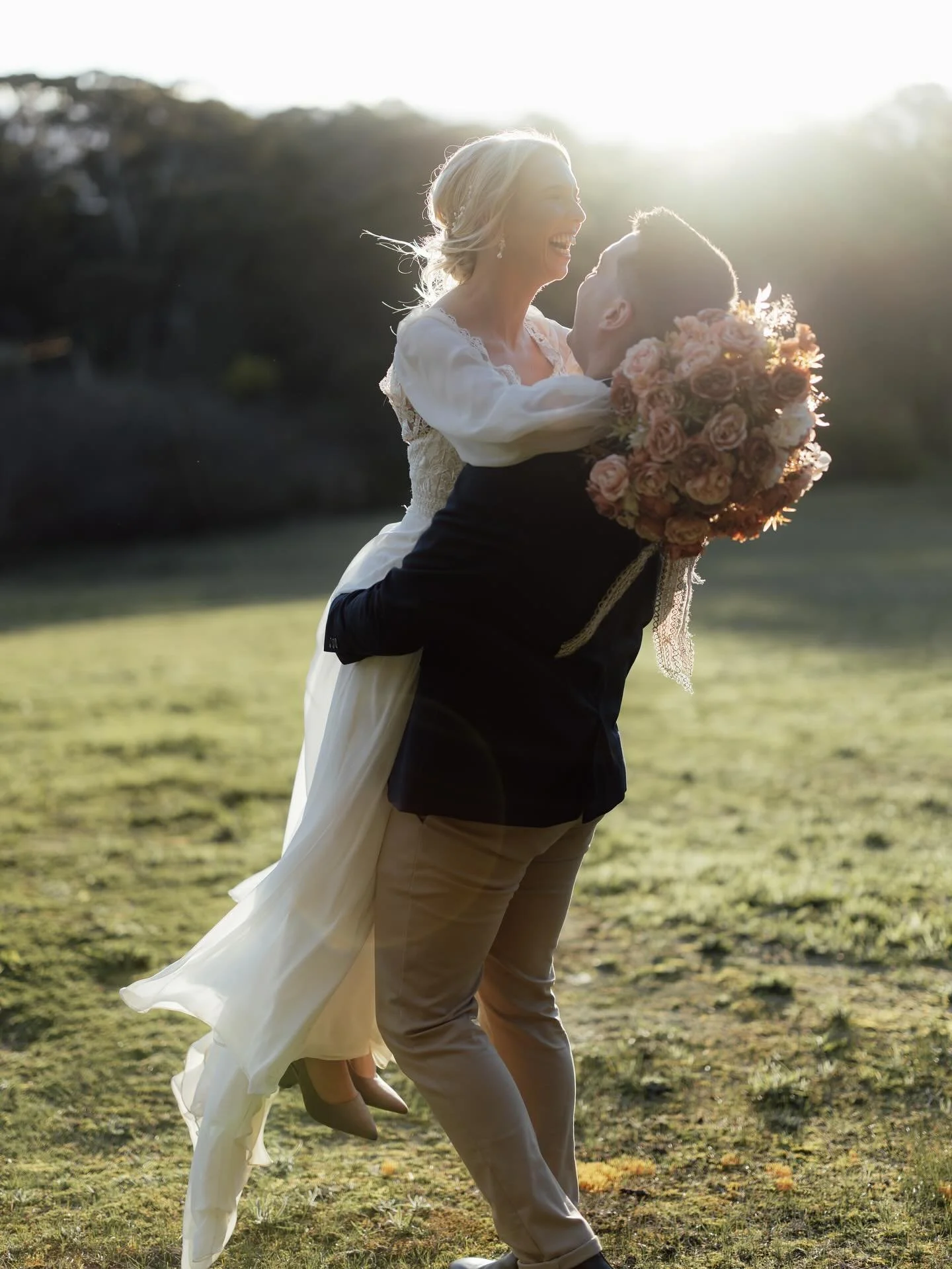 Delivered this special gallery last night 🤍 
Jess &amp; Zach 29.08.2025

#geelongweddingphotographer #geelongweddings #geelongbride #geelongphotographer #bellarineweddings #surfcoastweddings #torquayweddingphotographer #greatoceanroadwedding #victor