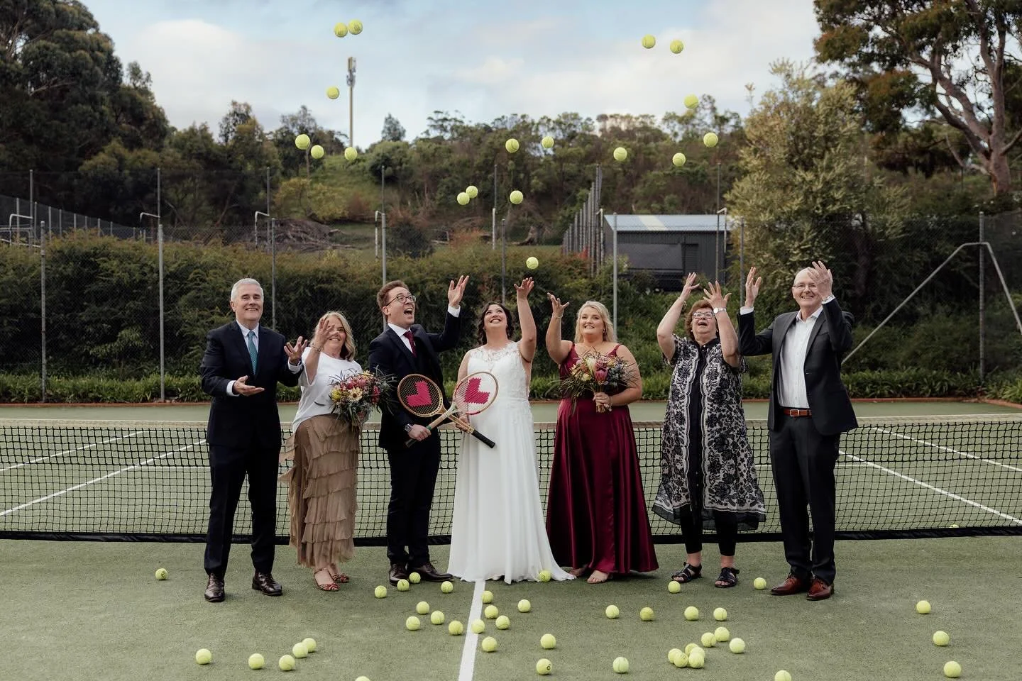 Client - can we get photos with our tennis committee? 
Me - say no more 🎾 

#geelongweddingphotographer #geelongweddings #geelongbride #geelongphotographer #bellarineweddings #surfcoastweddings #torquayweddingphotographer #greatoceanroadwedding #vic
