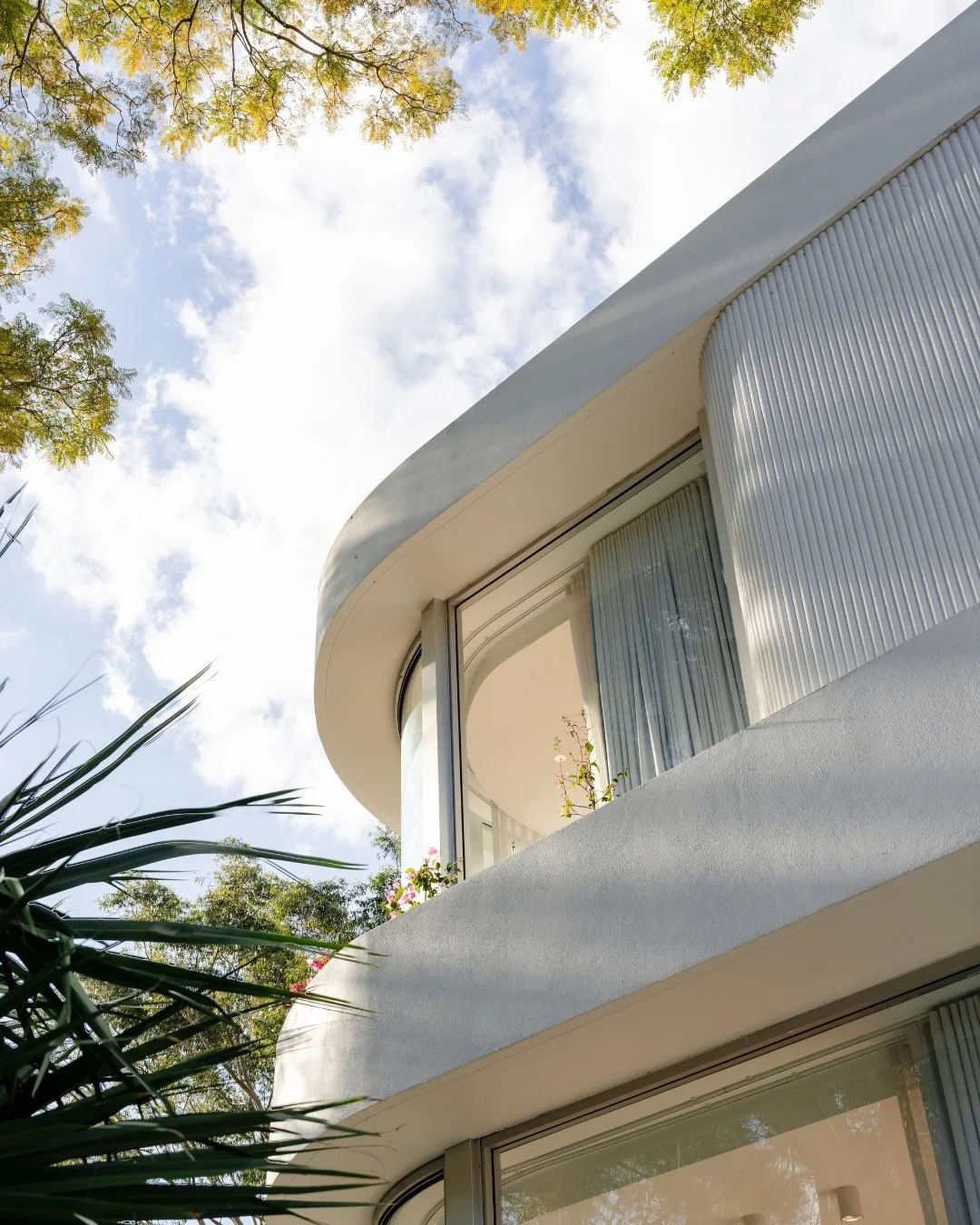 This home is truly special!

We had the opportunity to capture this project for @davinahomes from start to finish, and it was such a joy to see it all come together at the end of the build journey.

&lsquo;GLADES&rsquo; showcases Davina&rsquo;s craft