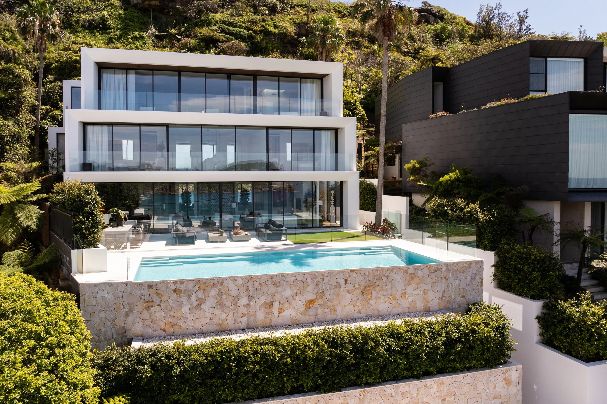 _ LL_246whalebeach_064 (1).jpg